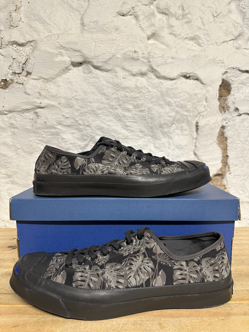 Converse Jack Purcell Low Floral Sz 11