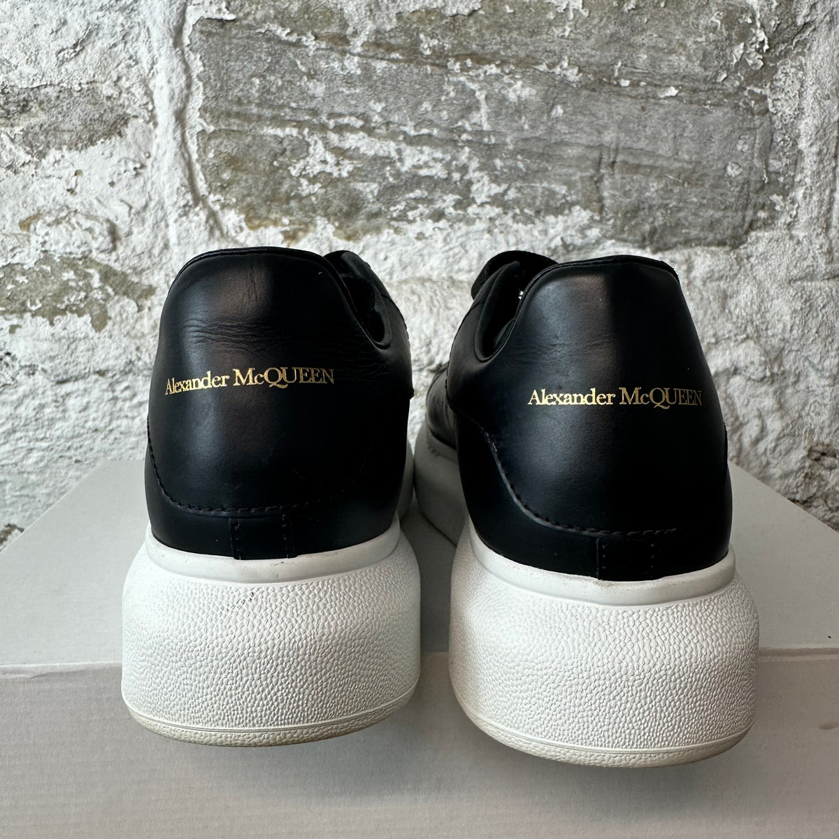 Alexander McQueen Black White Sole Sneaker Sz 6.5 (39)