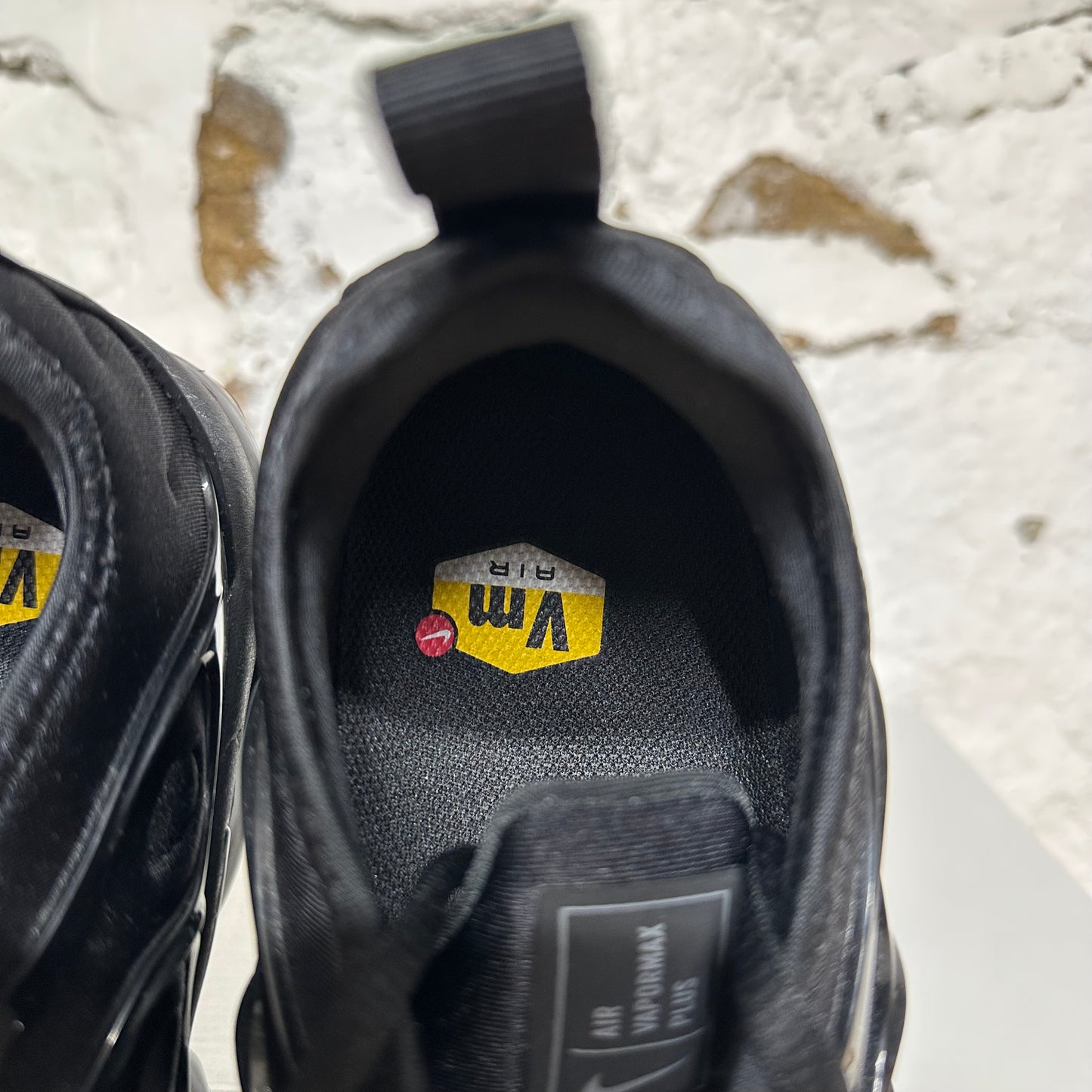 Nike Air VaporMax Plus Triple Black Sz 9
