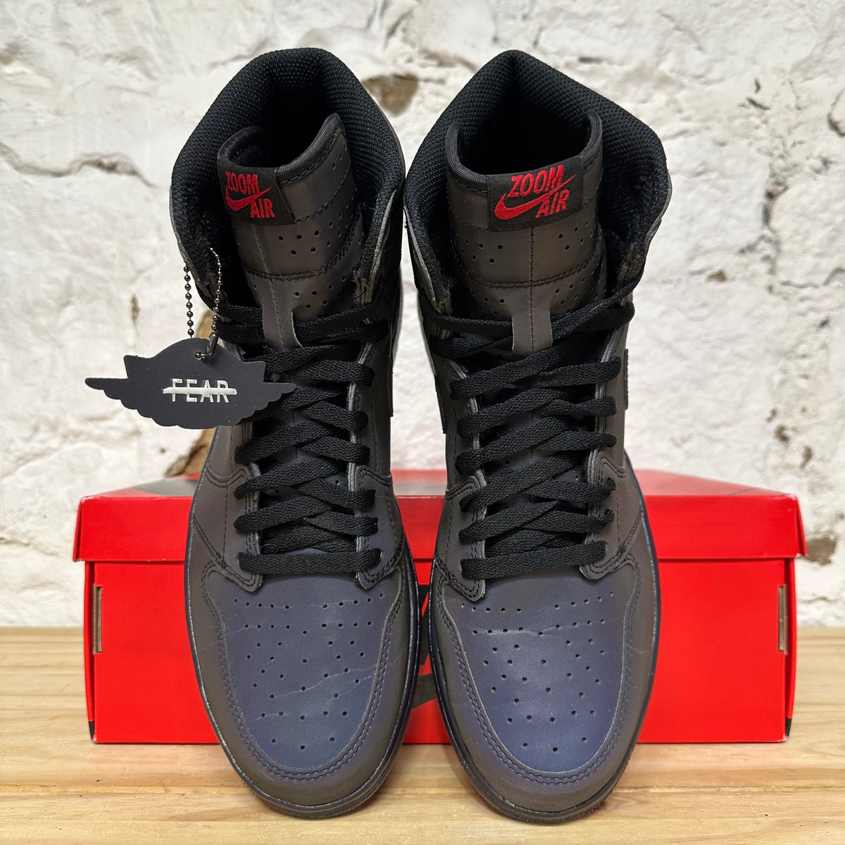 Air Jordan 1 High Zoom Fearless Sz 11