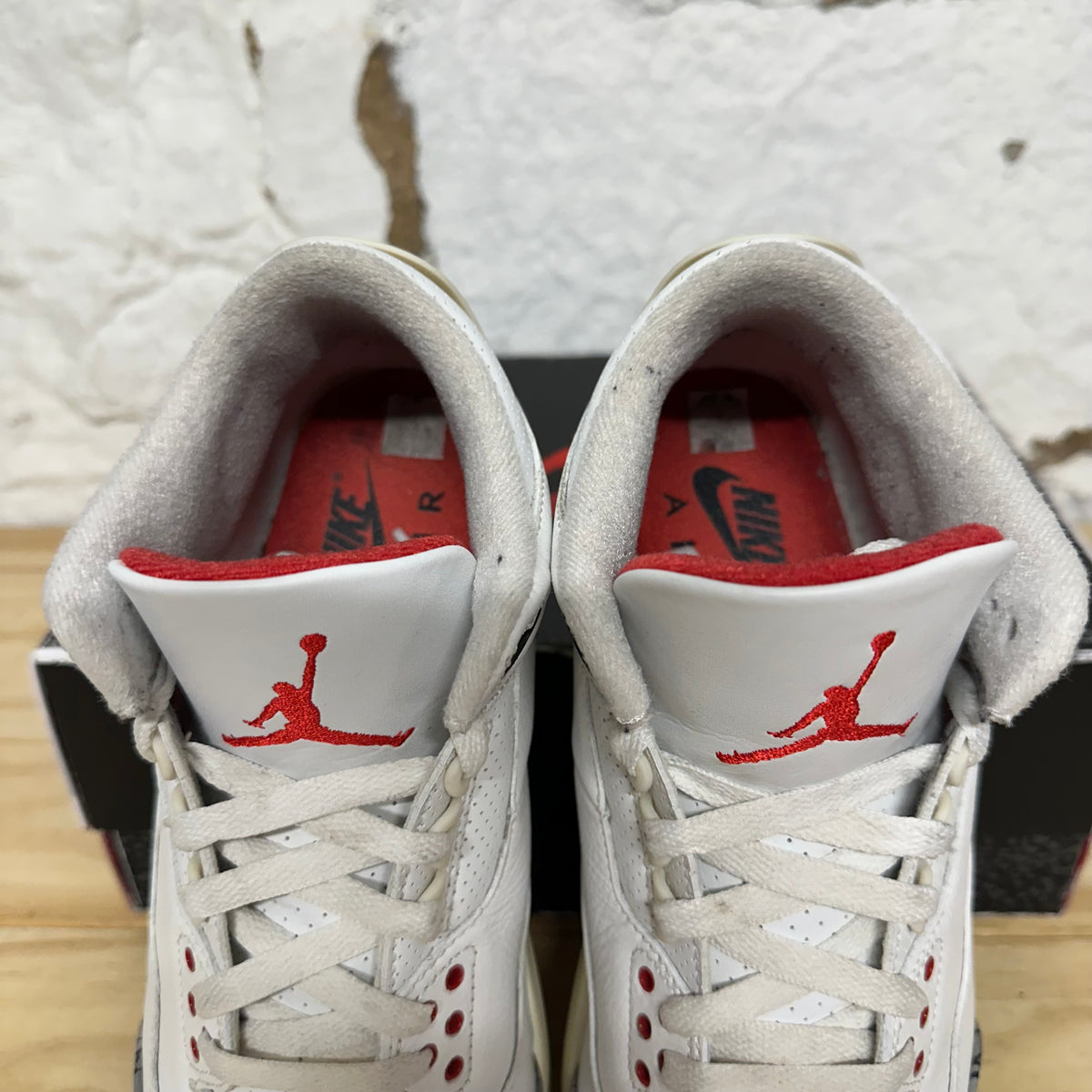 Air Jordan 3 White Cement Reimagined Sz 8