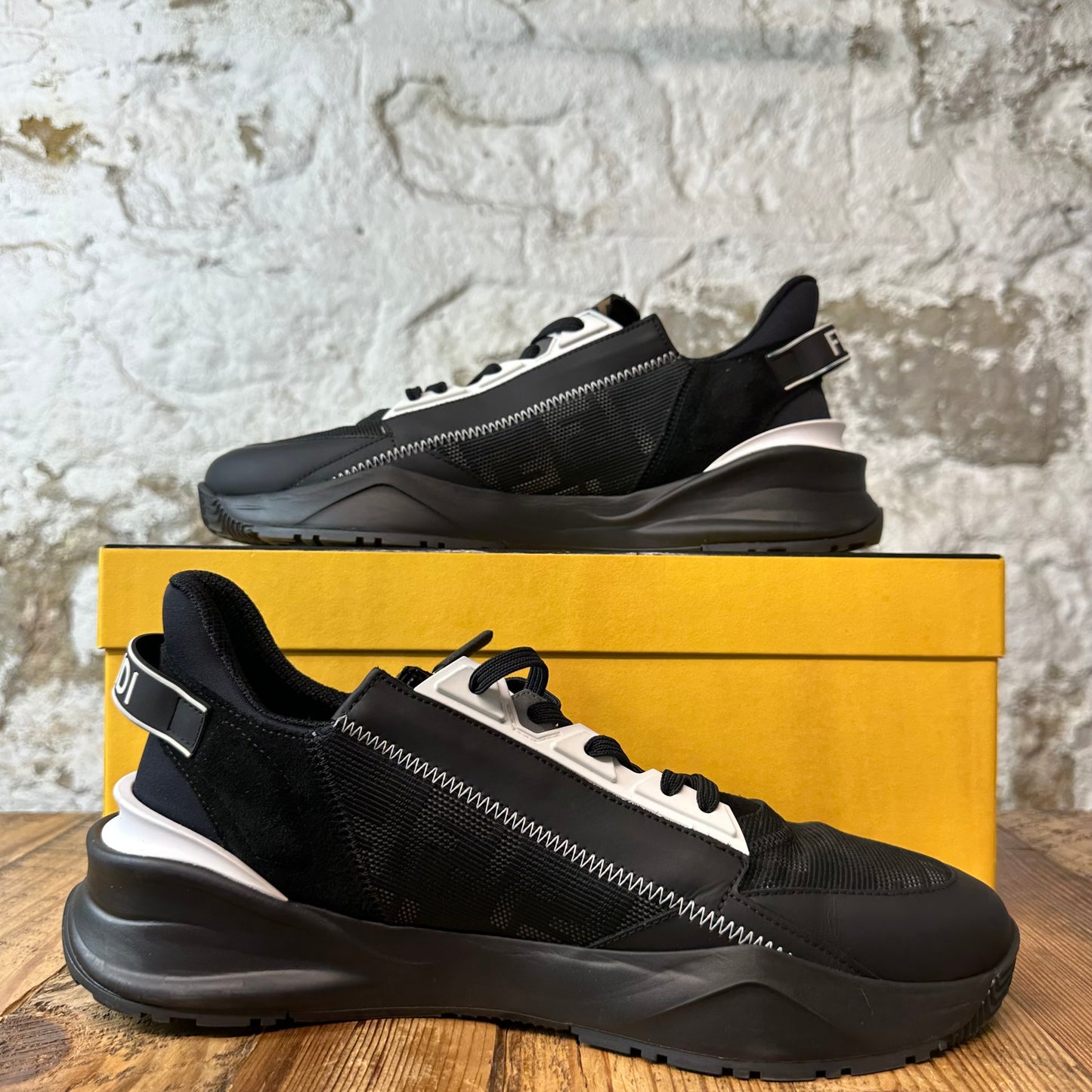 Fendi Flow Black White Slip On Sneaker Sz 9
