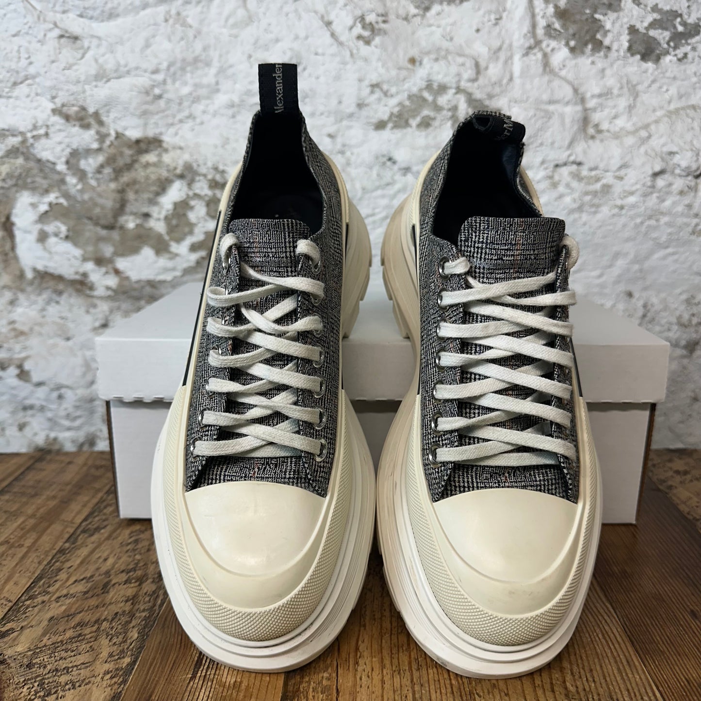 Alexander Mcqueen Multicolor Canvas Tread Low White Sz 7 (40) No Box