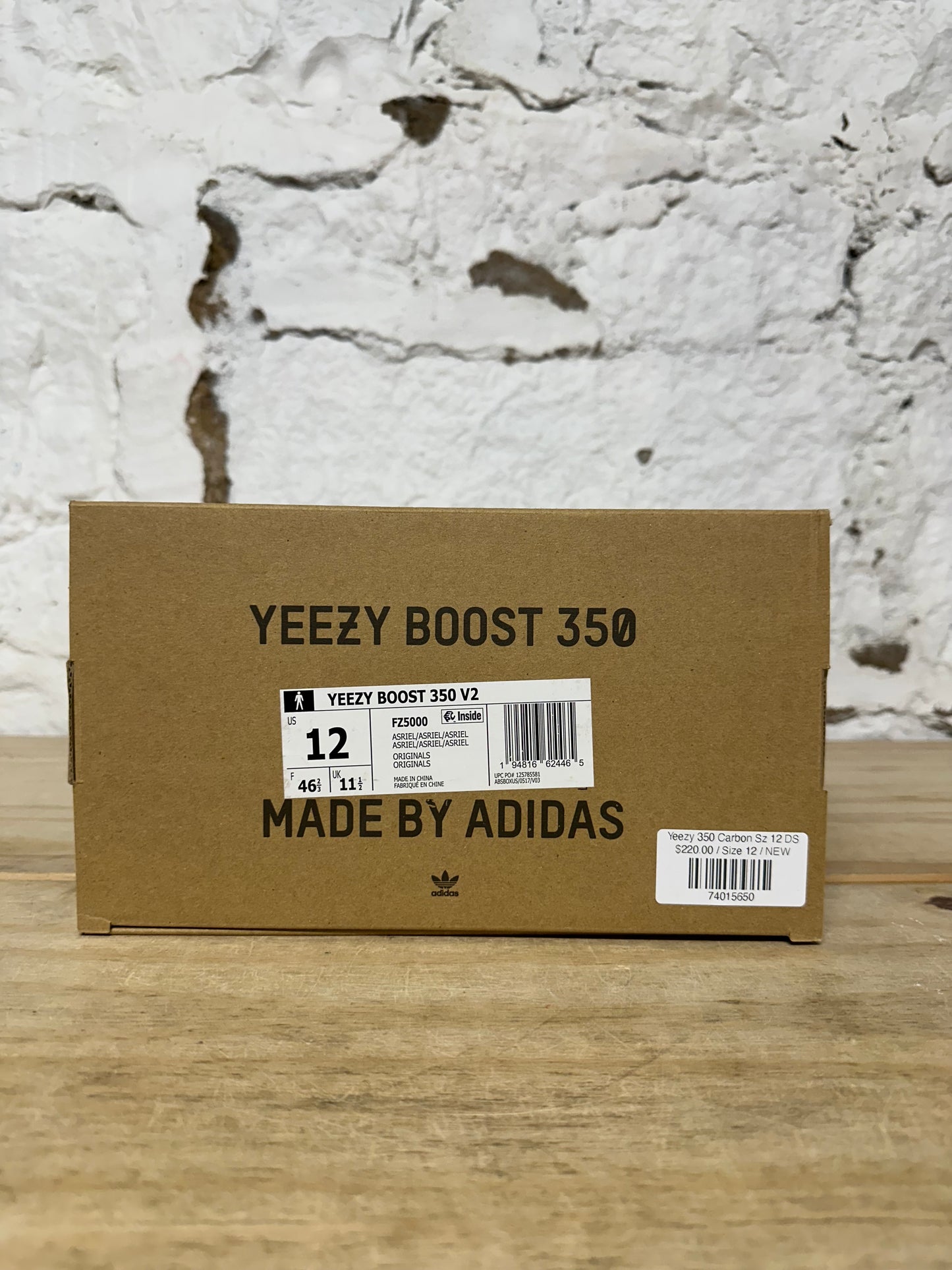 Yeezy 350 V2 Carbon Sz 12 DS