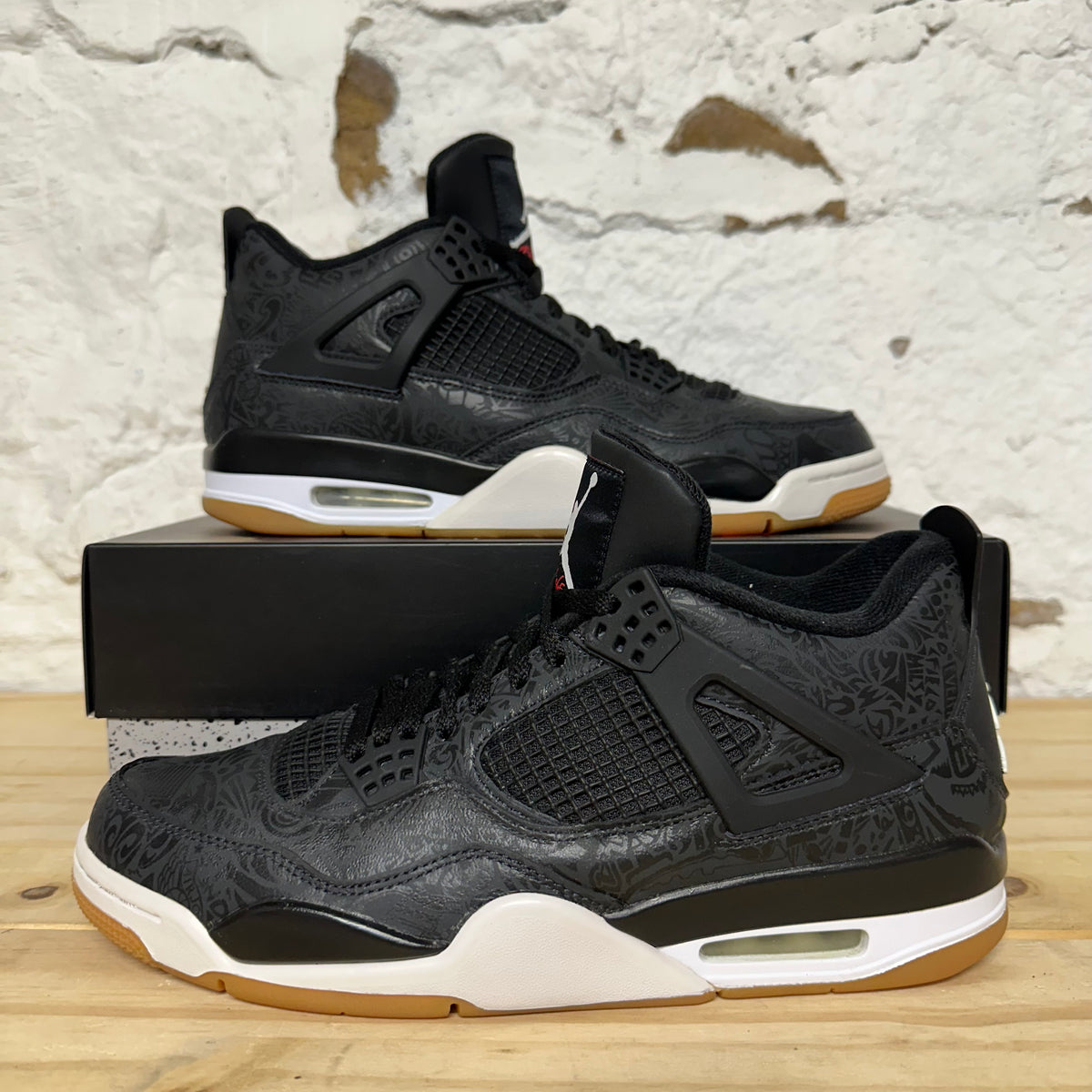 Air Jordan 4 Laser Black Gum Sz 10.5