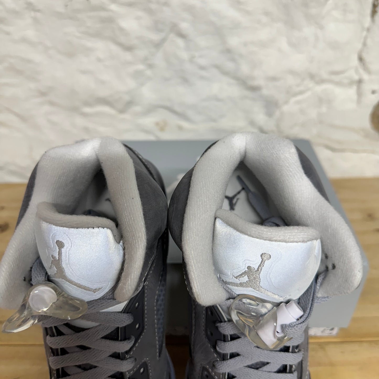 Air Jordan 5 Wolf Grey Sz 6.5Y DS