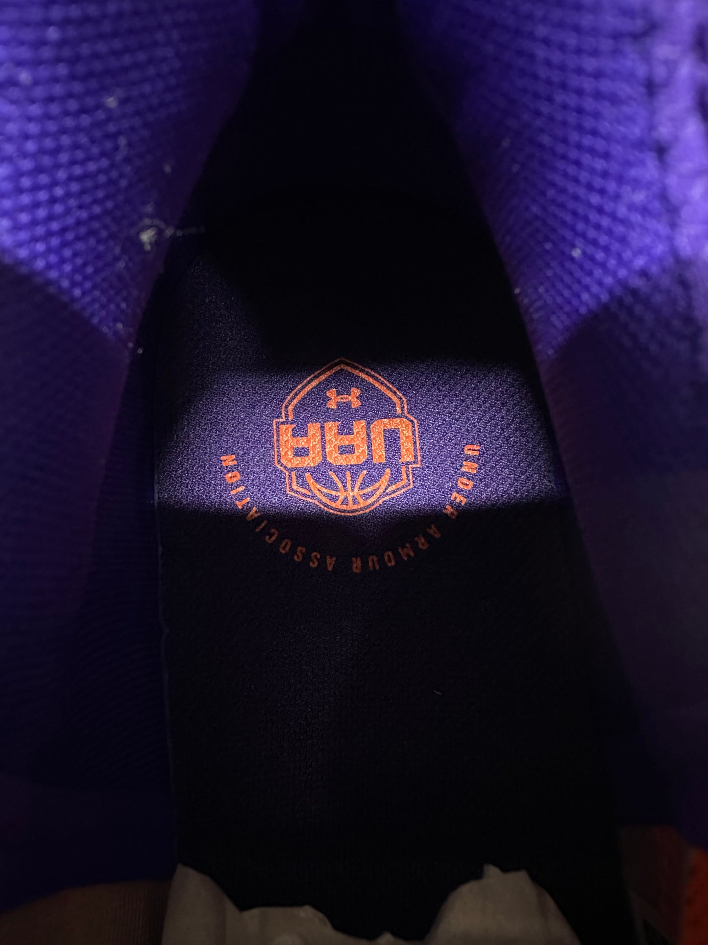 Under Armour Curry 6 Deep Orchid Sz 10.5 DS