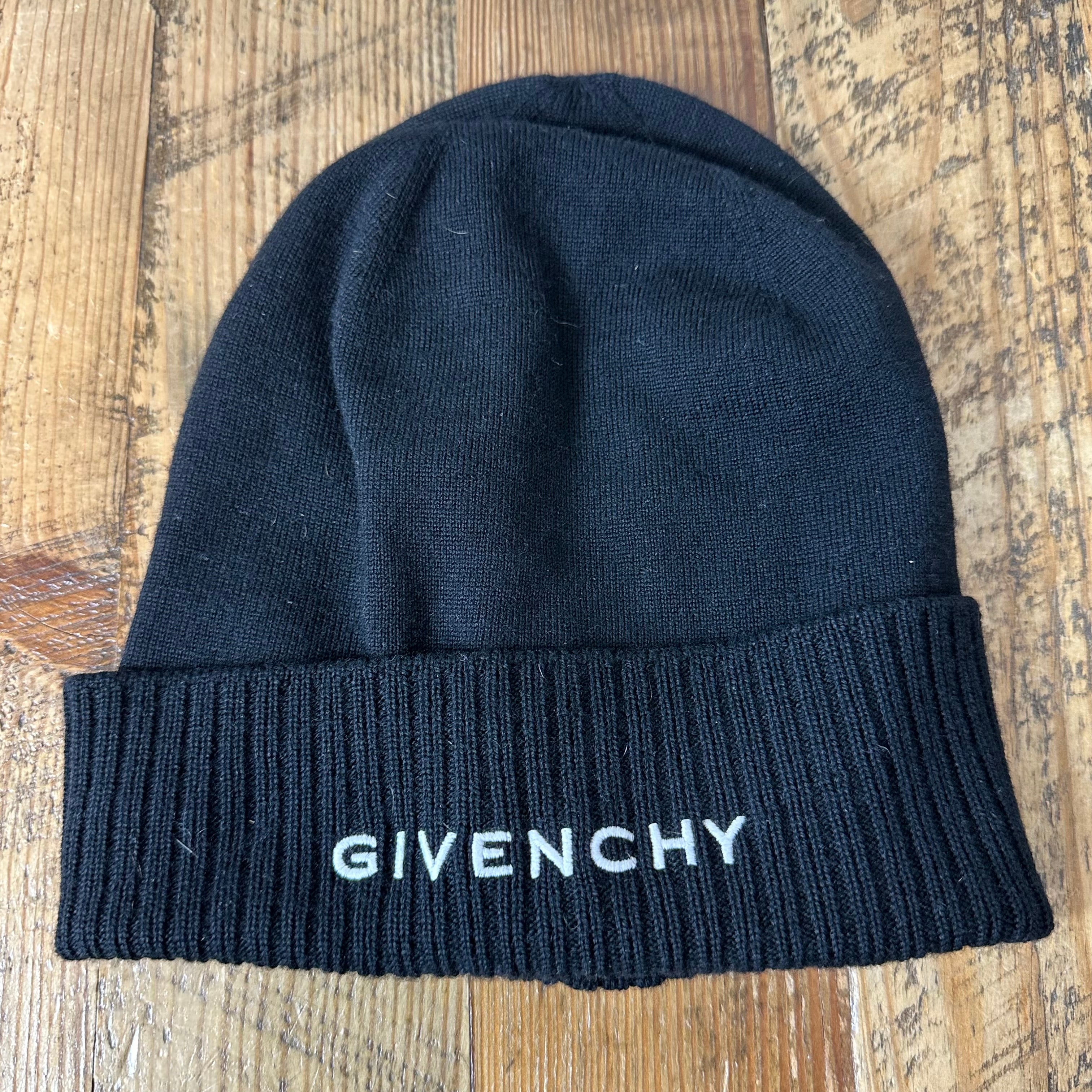 Givenchy Ribbed Embroidered Logo Black Beanie