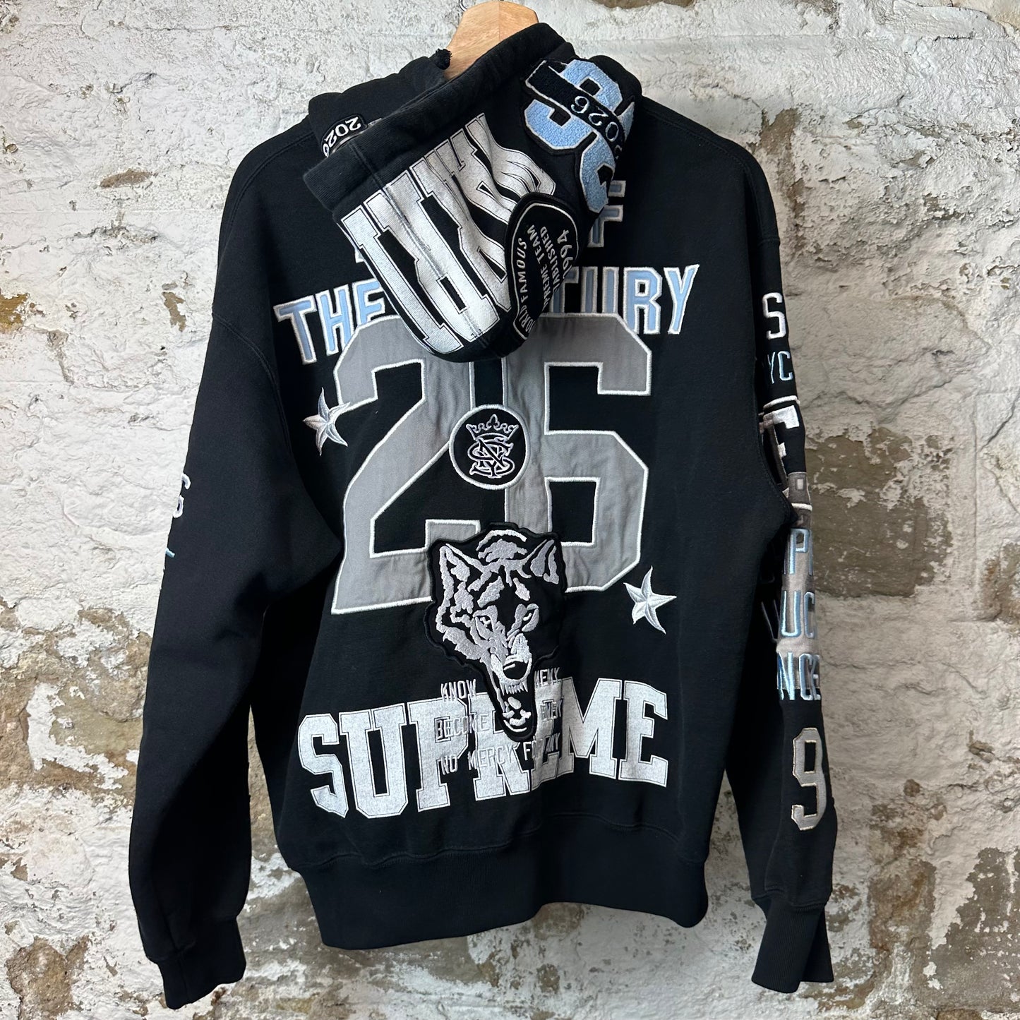 Supreme Warriors Black Zip Up Hoodie Sz S