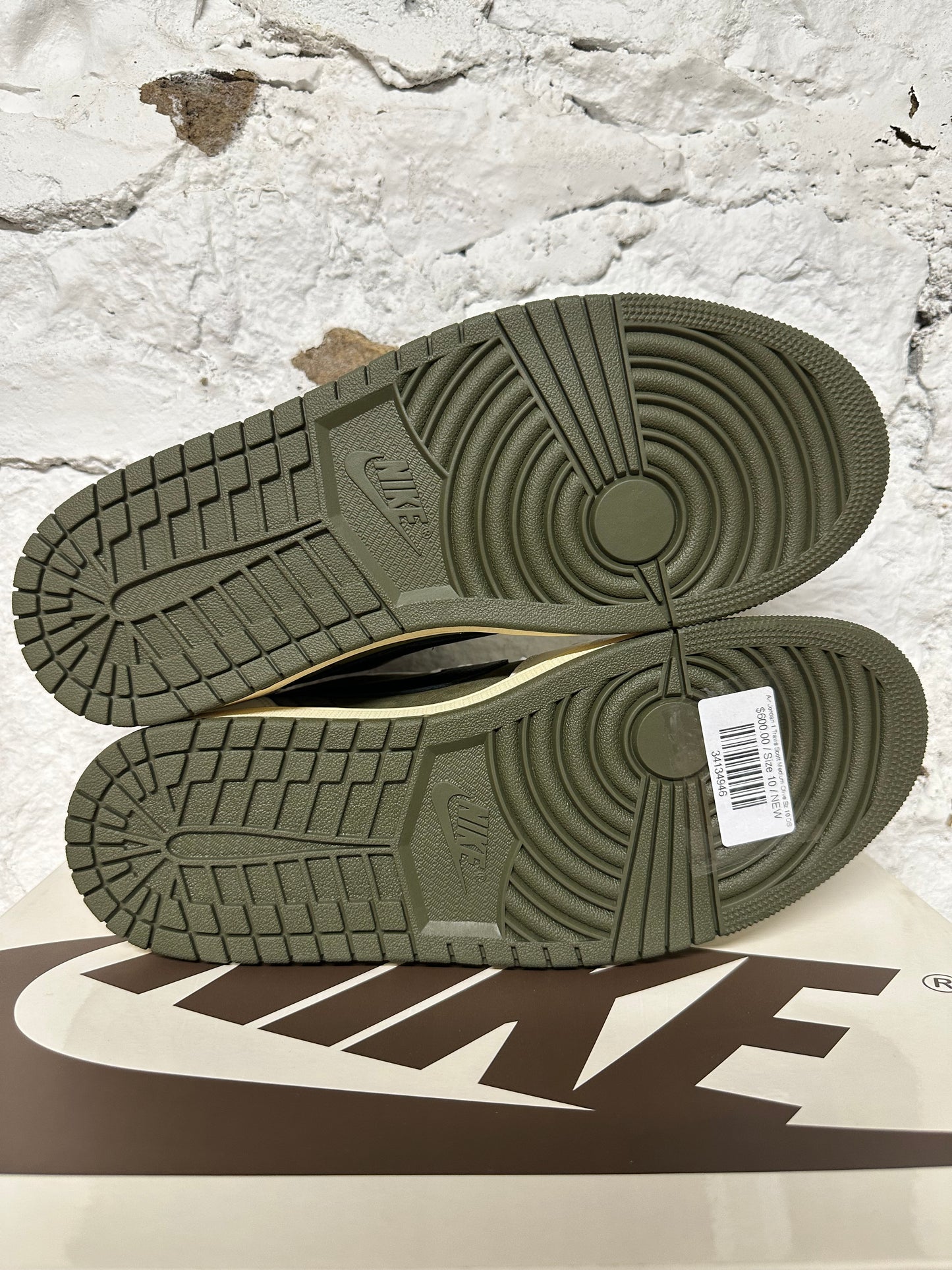Air Jordan 1 Travis Scott Medium Olive Sz 10 DS