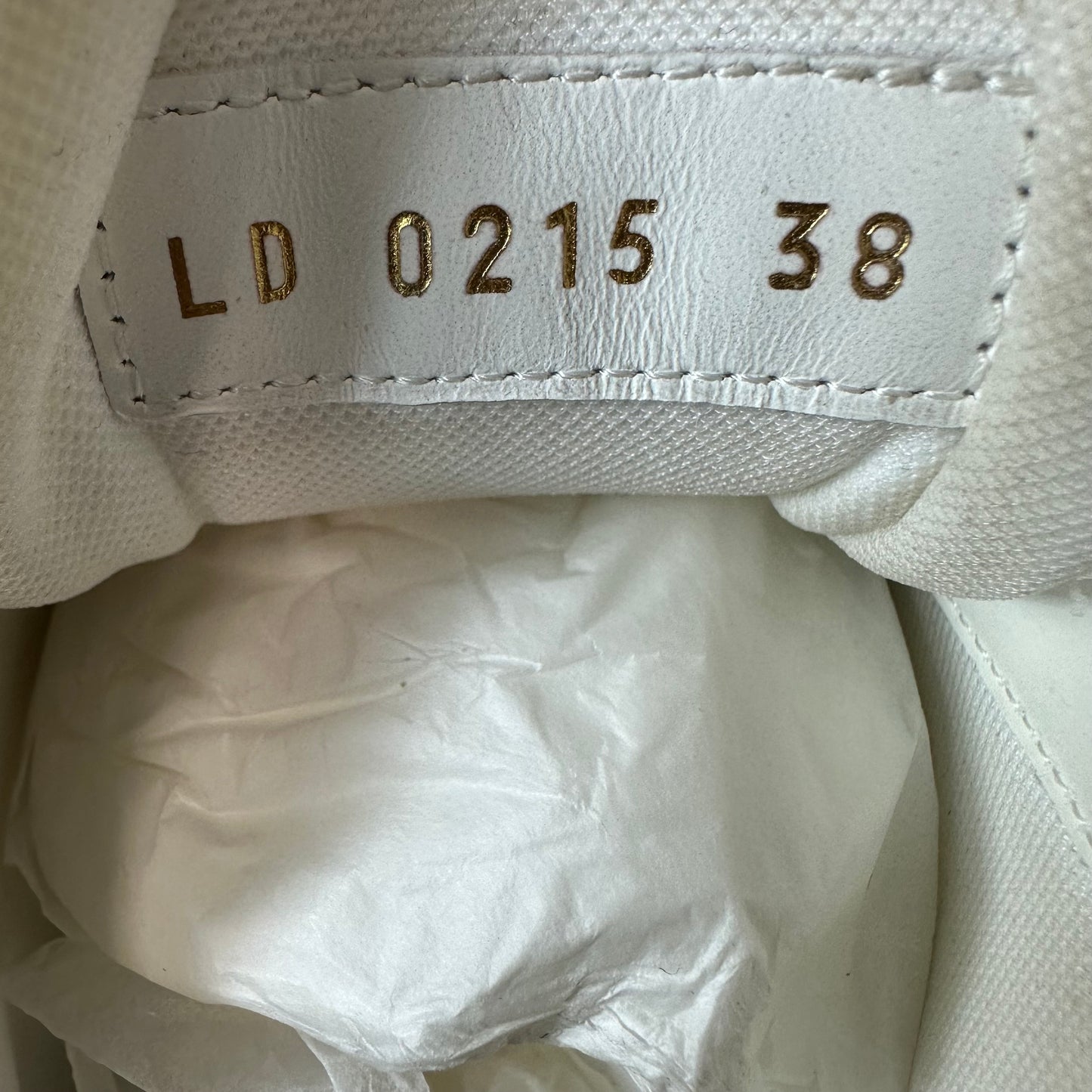 Louis Vuitton Black White Trainer Sneaker Sz 6 (38)