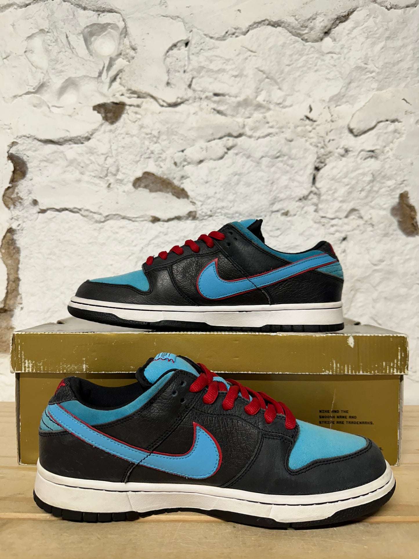 Nike SB Dunk Low Angel And Death Sz 9.5