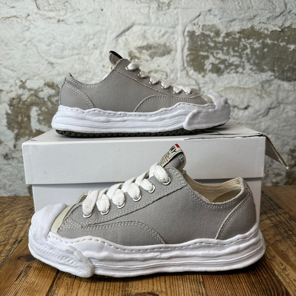 Maison Mihara Grey White Hank Sneaker Sz 9 (42)