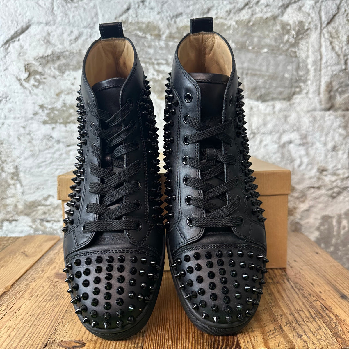 Christian Louboutin High Black Leather Spike Sneaker Sz 8.5 (41.5)
