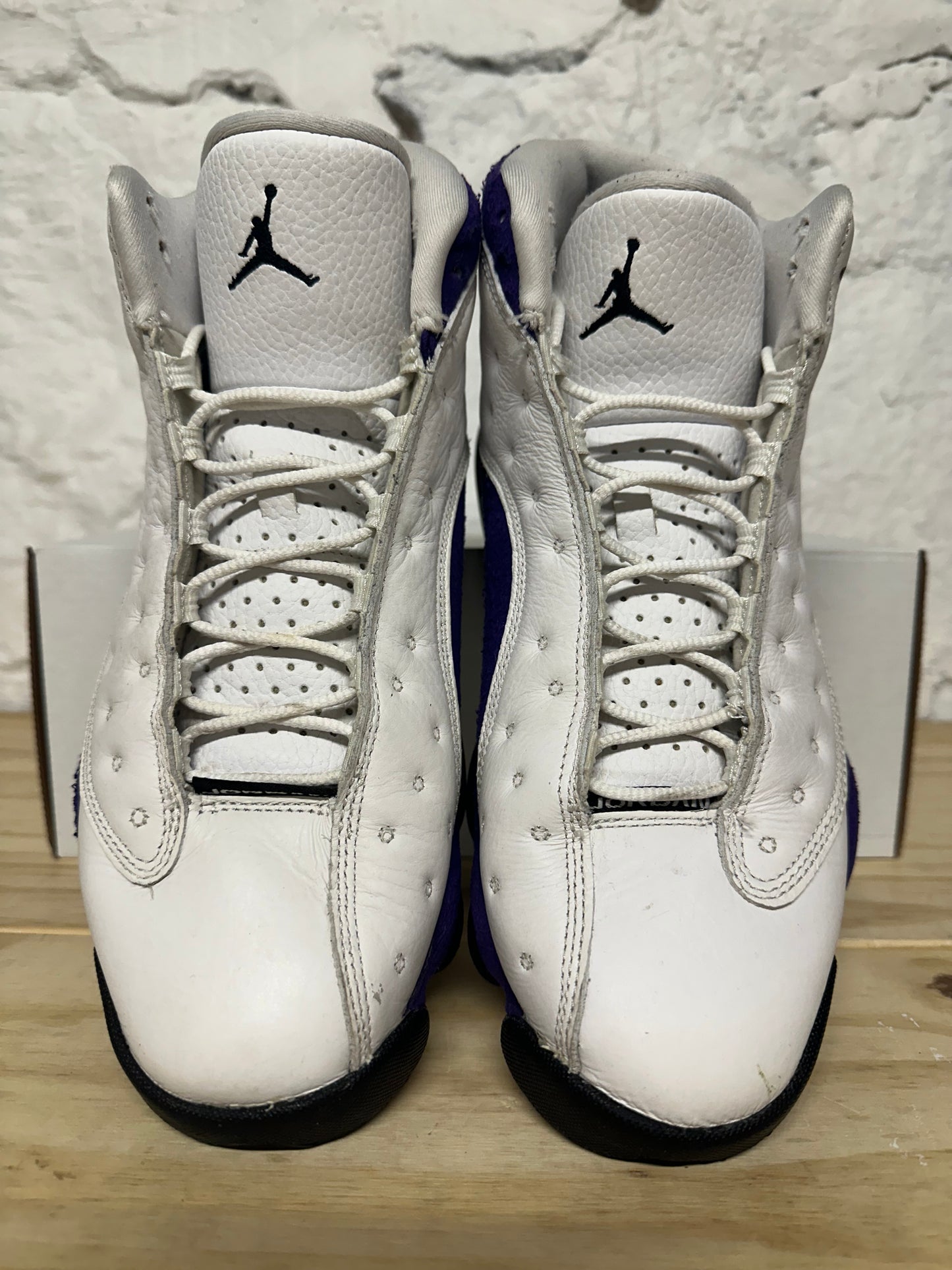 Air Jordan 13 Lakers Sz 9