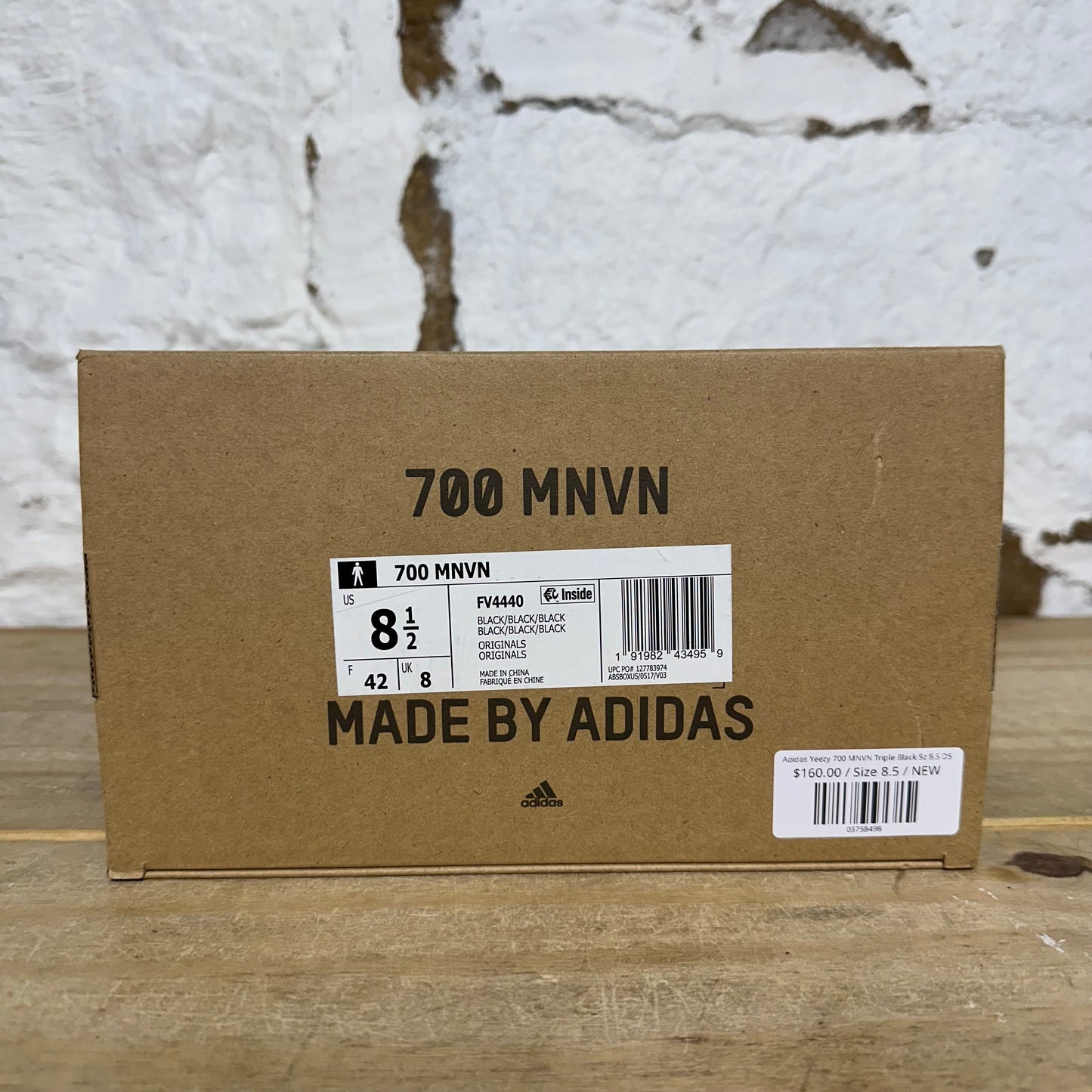 Yeezy 700 MNVN Triple Black Sz 8.5 DS