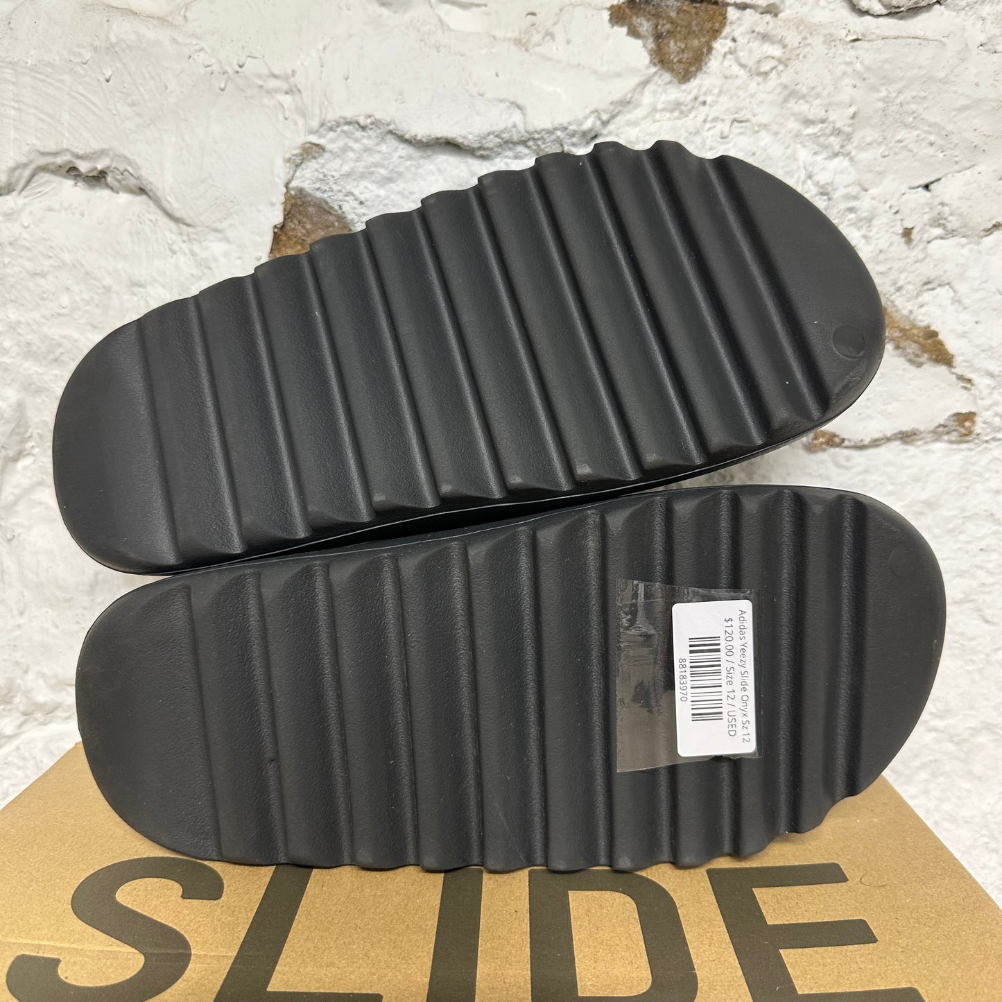 Yeezy Slide Onyx Sz 12