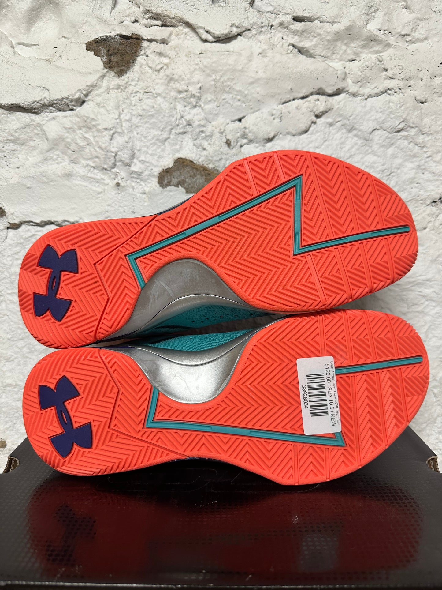 Under Armour Curry 1 Low SC30 Select Camp Sz 10.5 DS