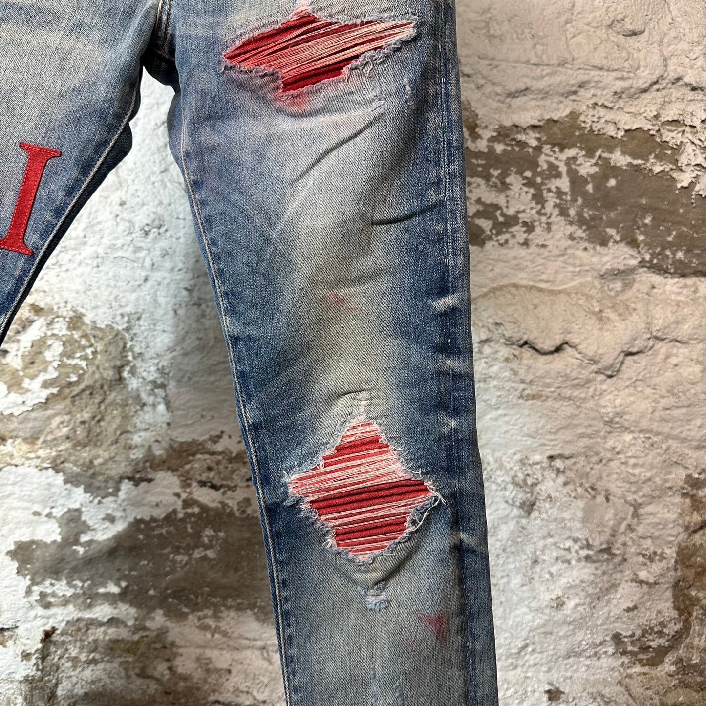 Amiri MX1 Red Suede Spell Blue Denim Jeans Sz 28