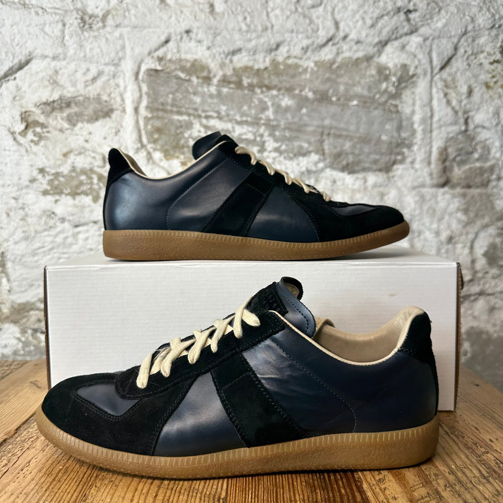Maison Margiela Replica Navy Gum Sneaker Sz 9 (42)