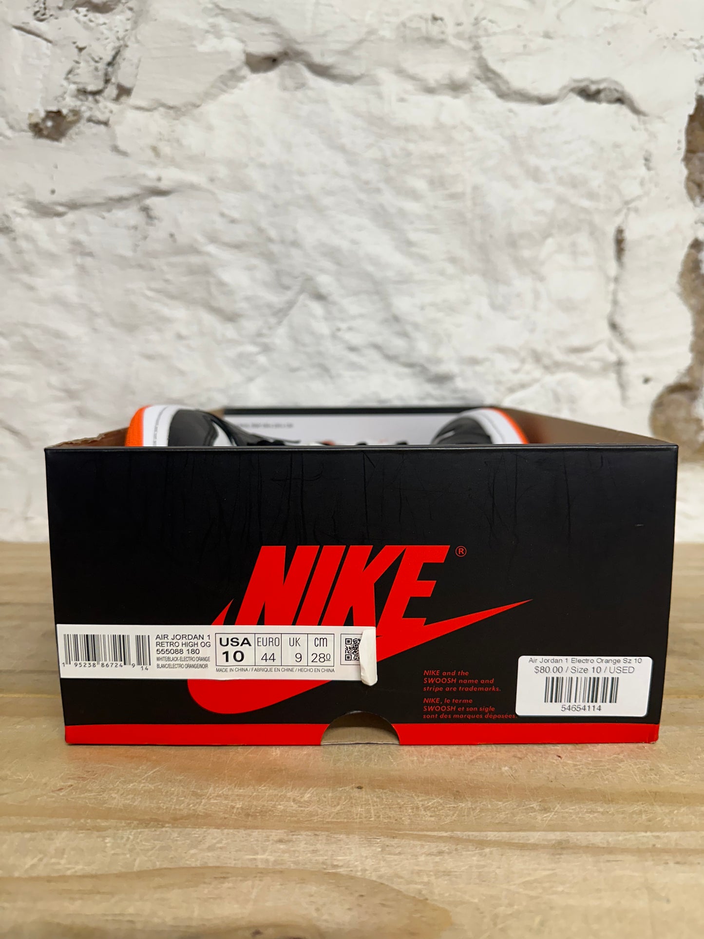 Air Jordan 1 High Electro Orange Sz 10