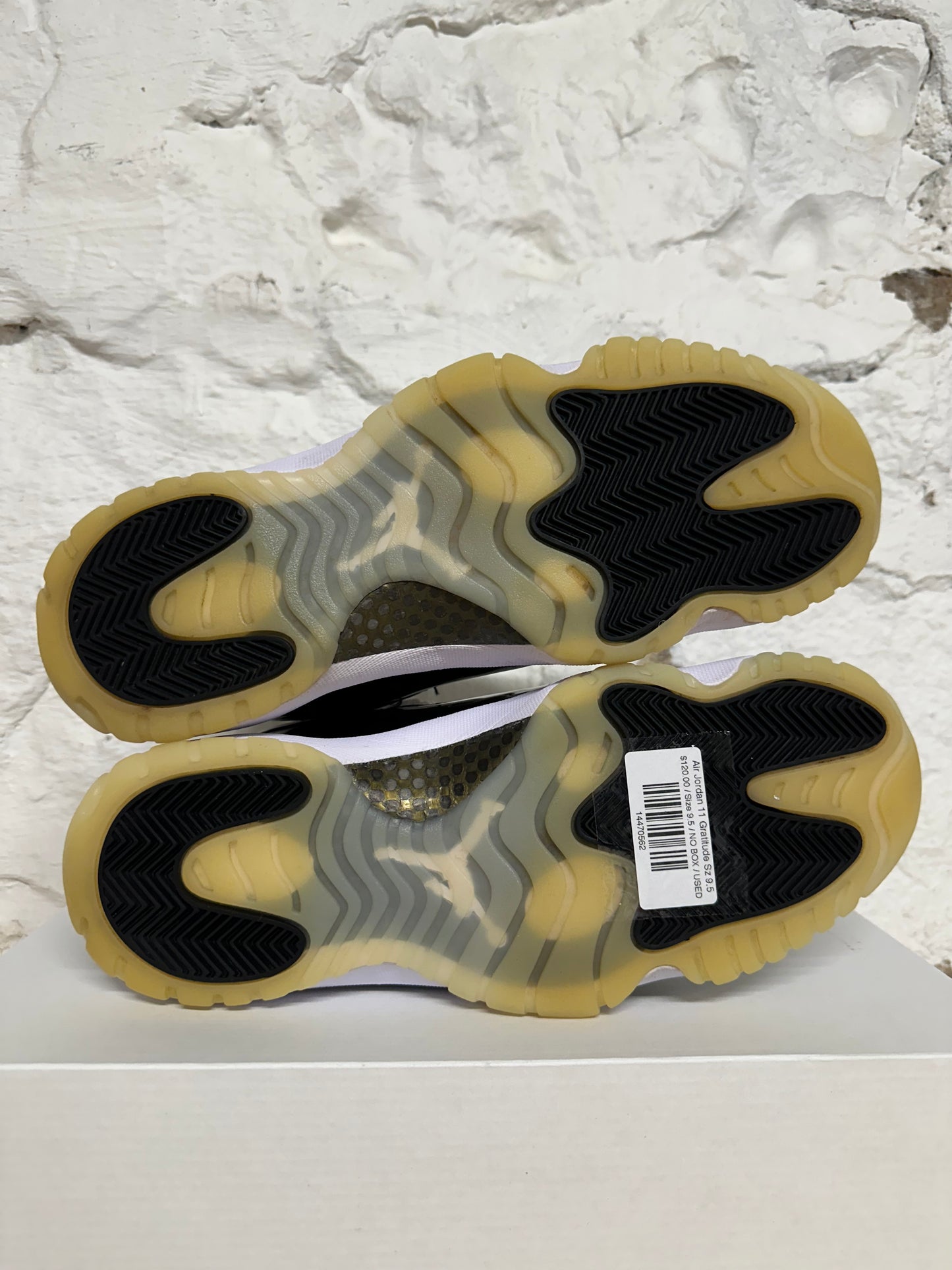 Air Jordan 11 High DMP Gratitude Sz 9.5
