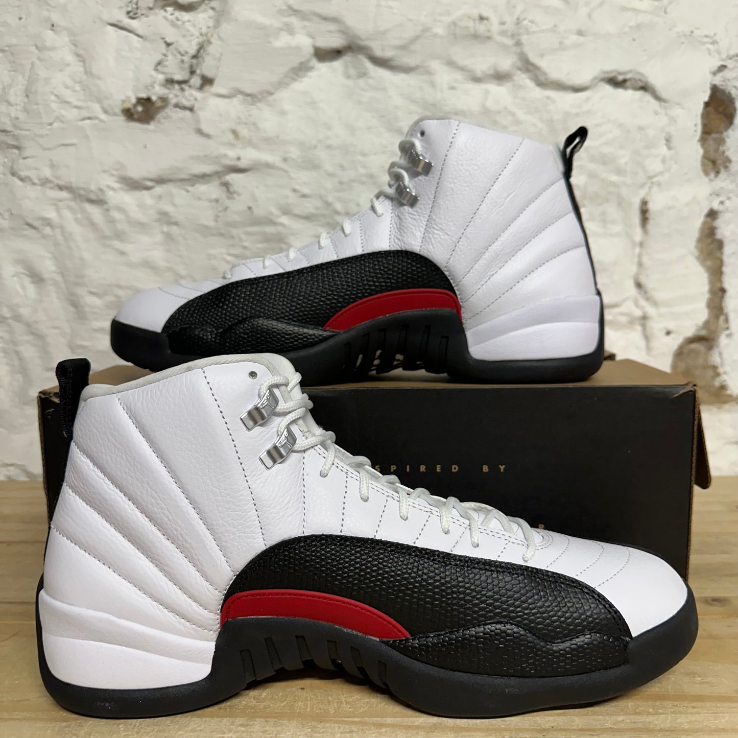 Air Jordan 12 Taxi Flip Sz 13 DS