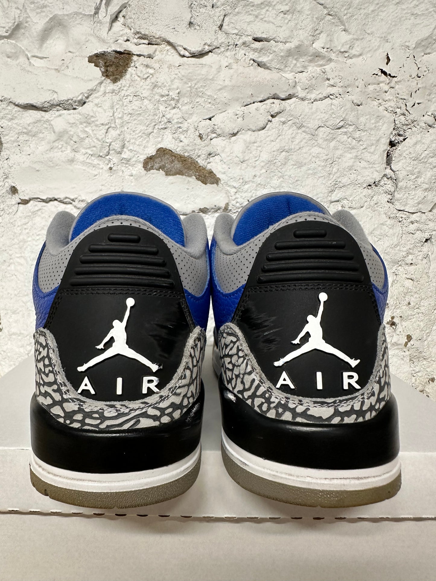 Air Jordan 3 Varsity Royal Cement Sz 11