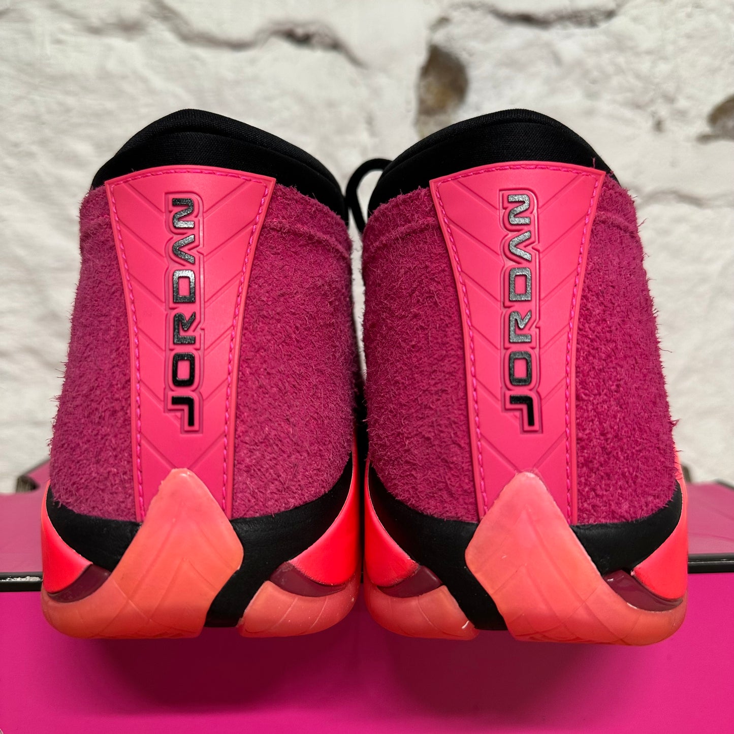 Air Jordan 14 Low Shocking Pink Sz 10.5 (12W)