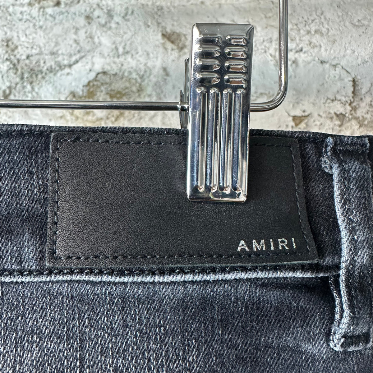 Amiri MX1 Grey Art Patch Black Denim Jeans Sz 33
