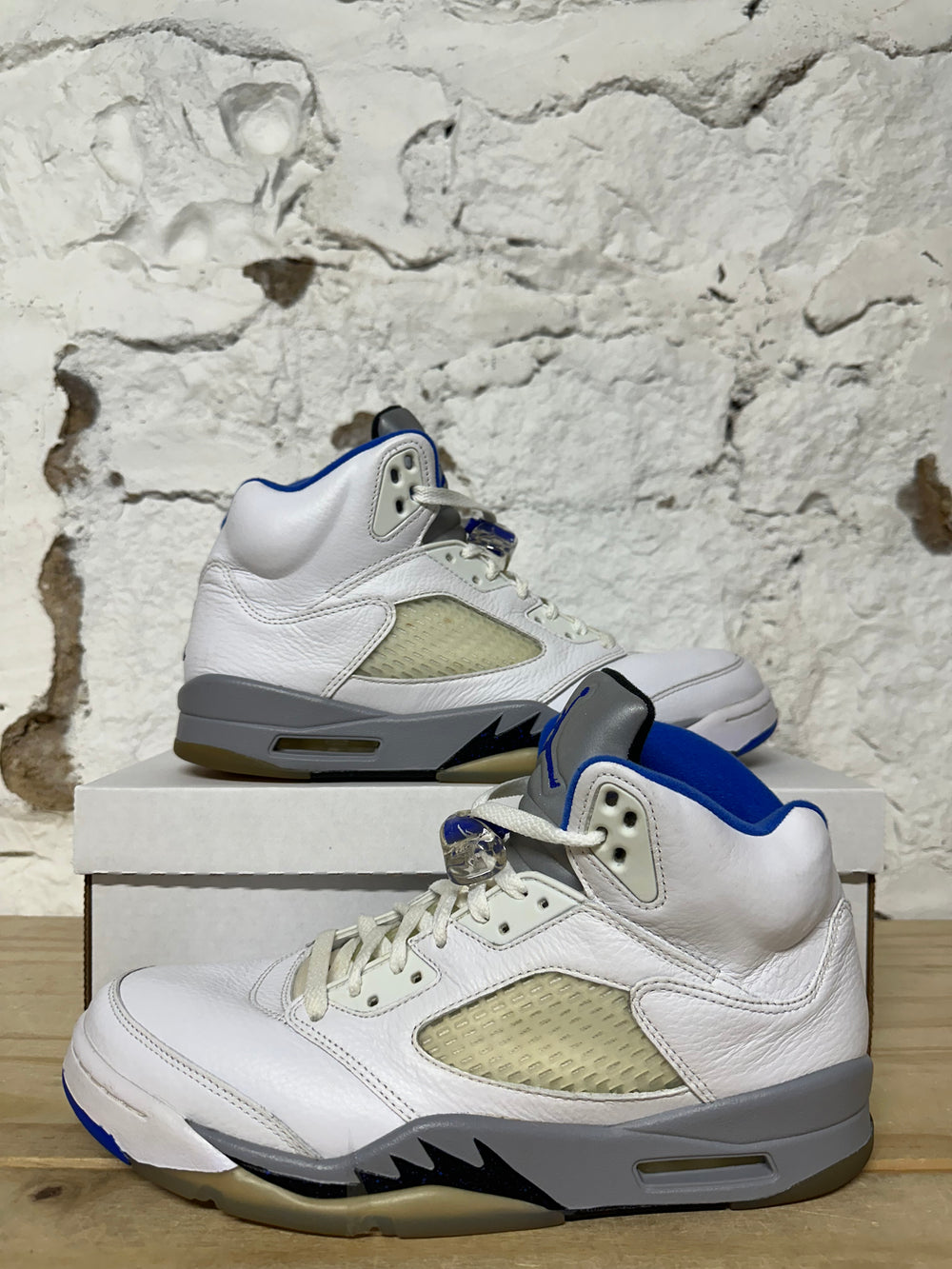 Air Jordan 5 Stealth Sz 10.5