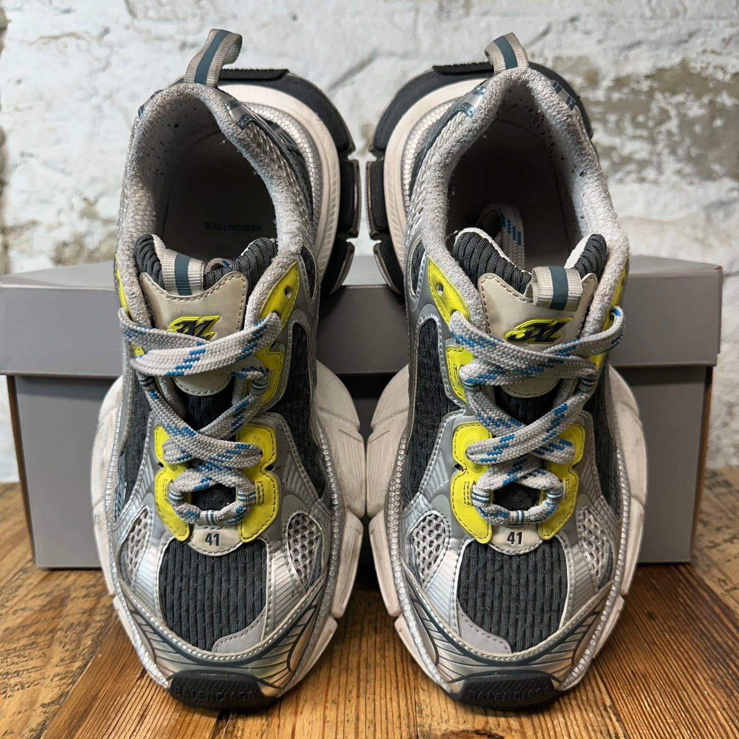 Balenciaga 3XL White Blue Yellow Sneaker Sz 8 (41)