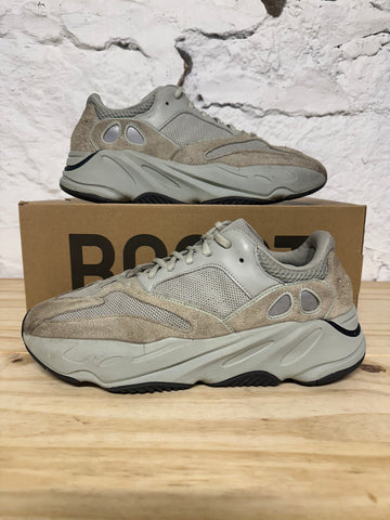 Yeezy 700 Salt Sz 11.5