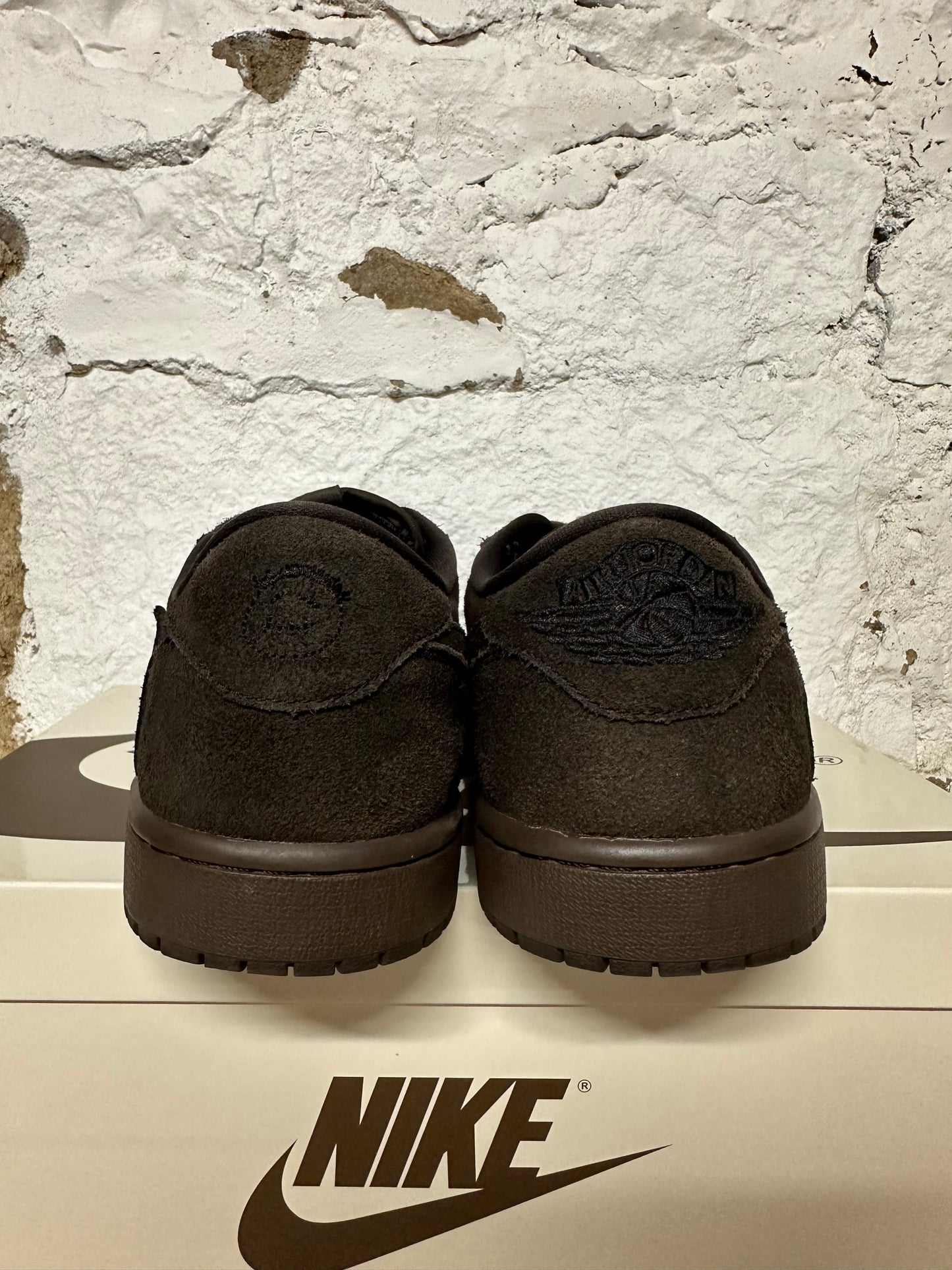 Air Jordan 1 Low Travis Scott Velvet Brown Sz 11