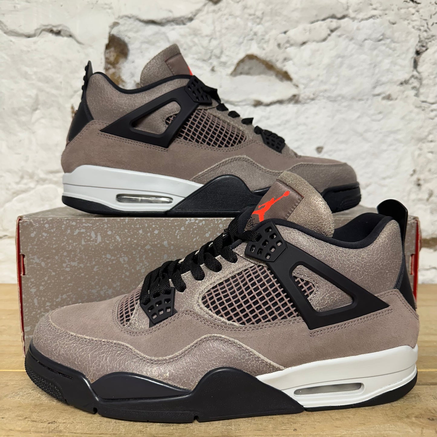 Air Jordan 4 Taupe Haze Sz 12