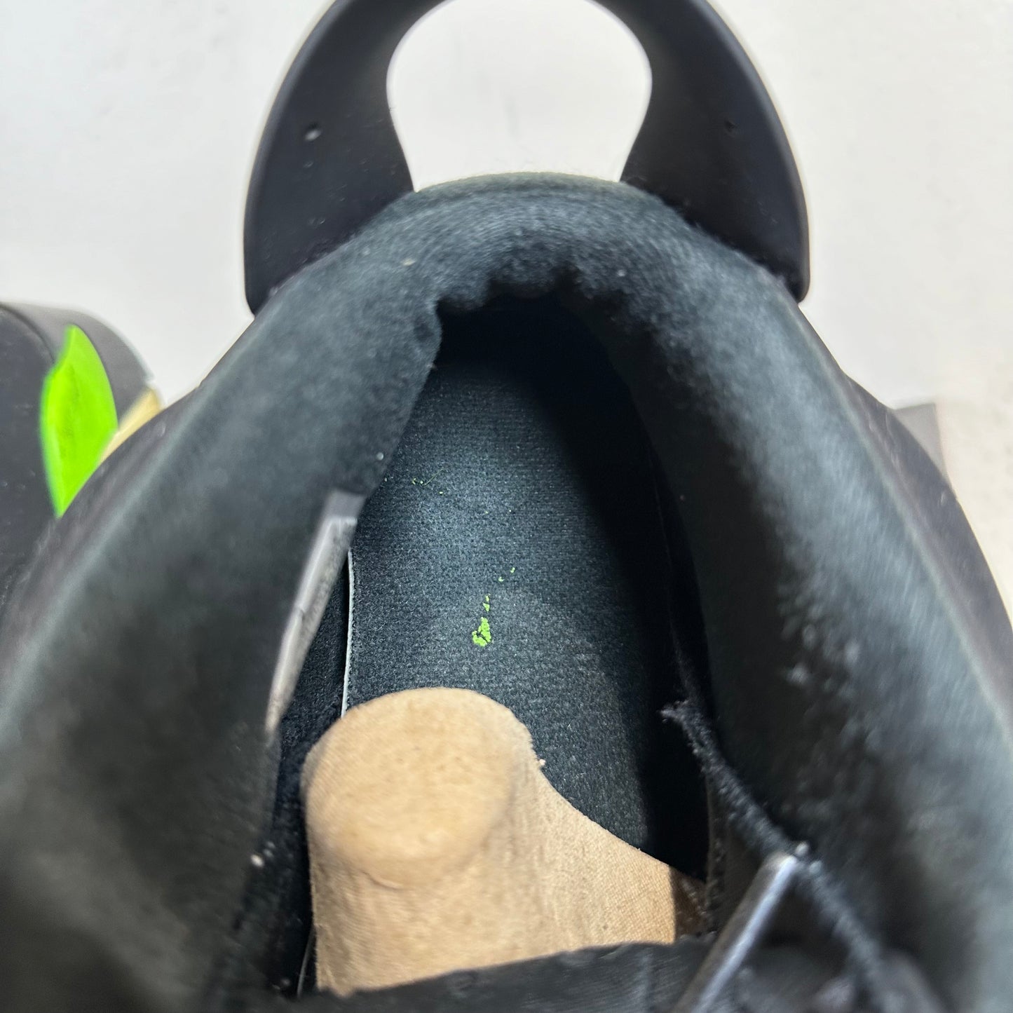 Air Jordan 6 Electric Green Sz 8.5