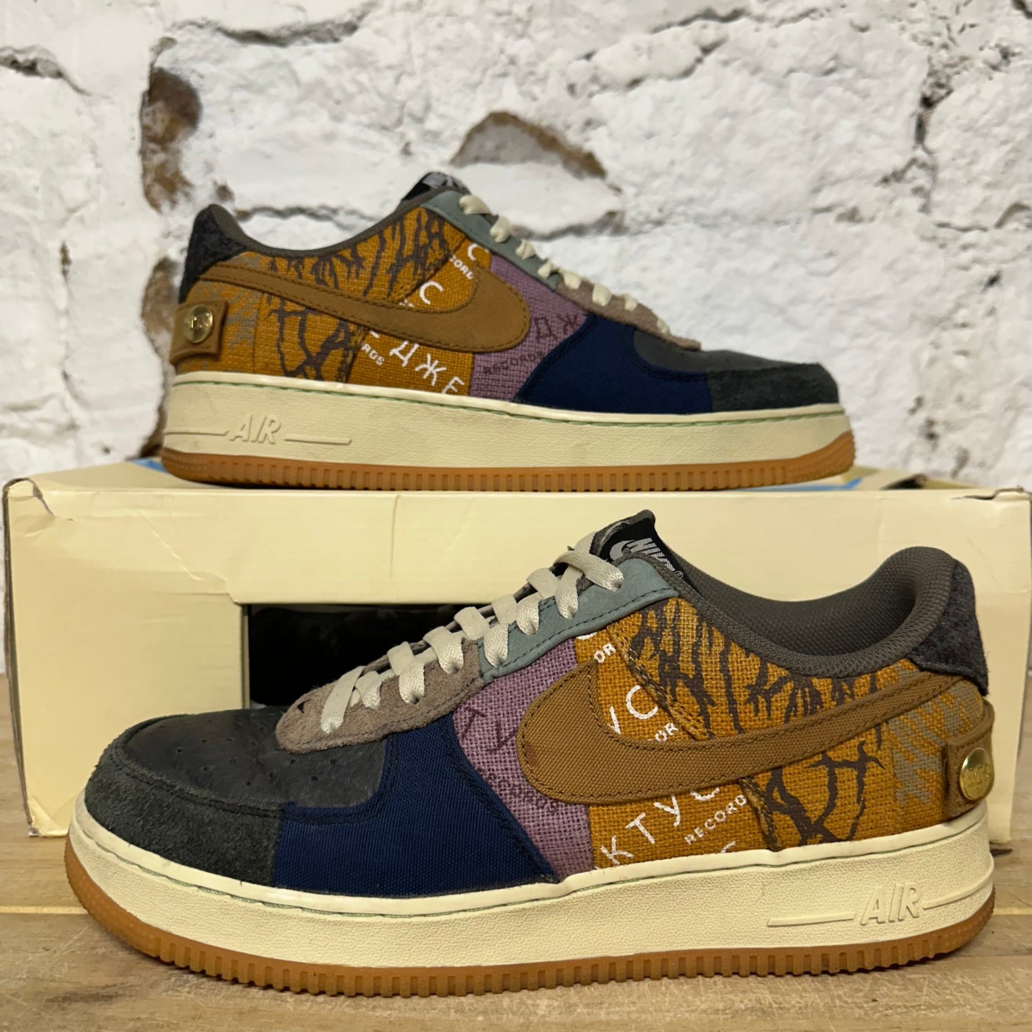 Nike Air Force 1 Low Travis Scott Cactus Jack Sz 10