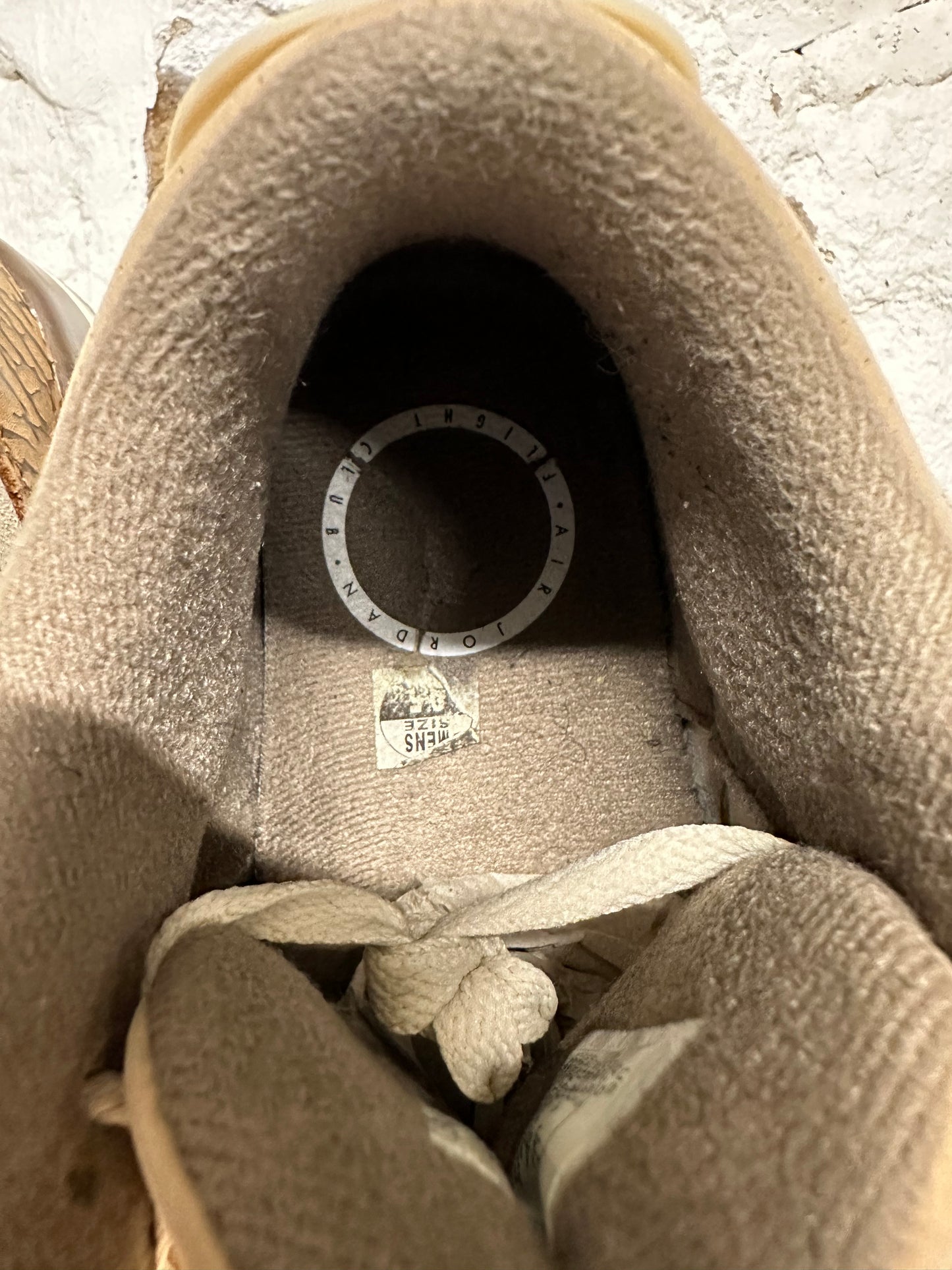 Air Jordan 3 Palomino Sz 9.5