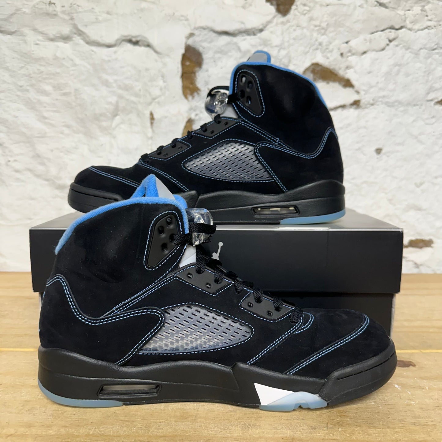 Air Jordan 5 Black University Blue Sz 10