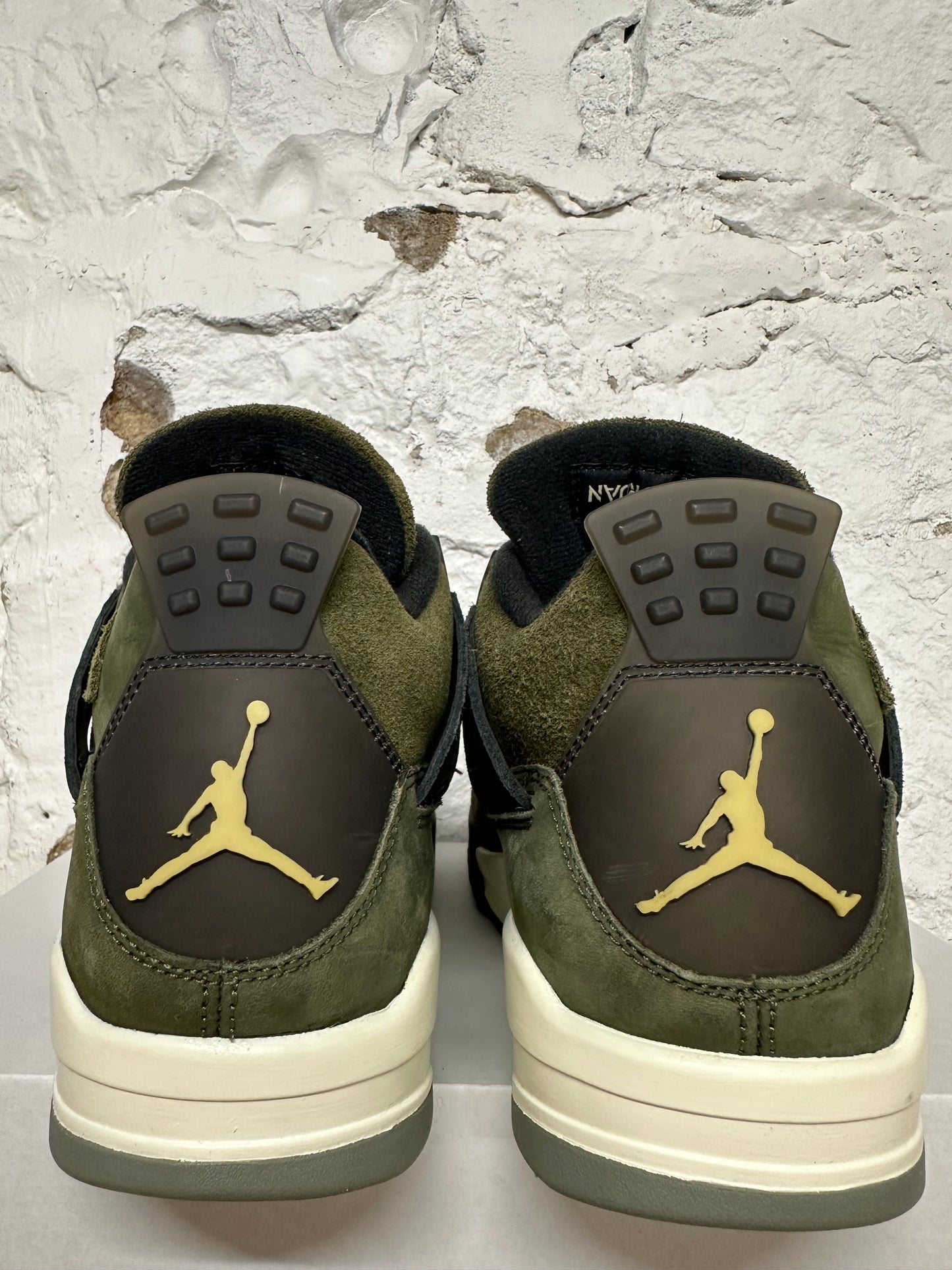 Air Jordan 4 Craft Olive Sz 10