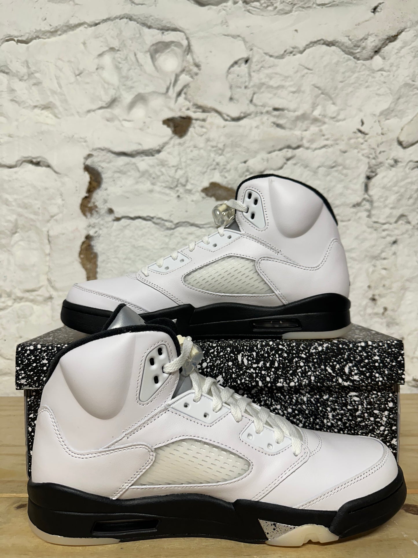 Air Jordan 5 Reverse Metallic Sz 10.5 DS