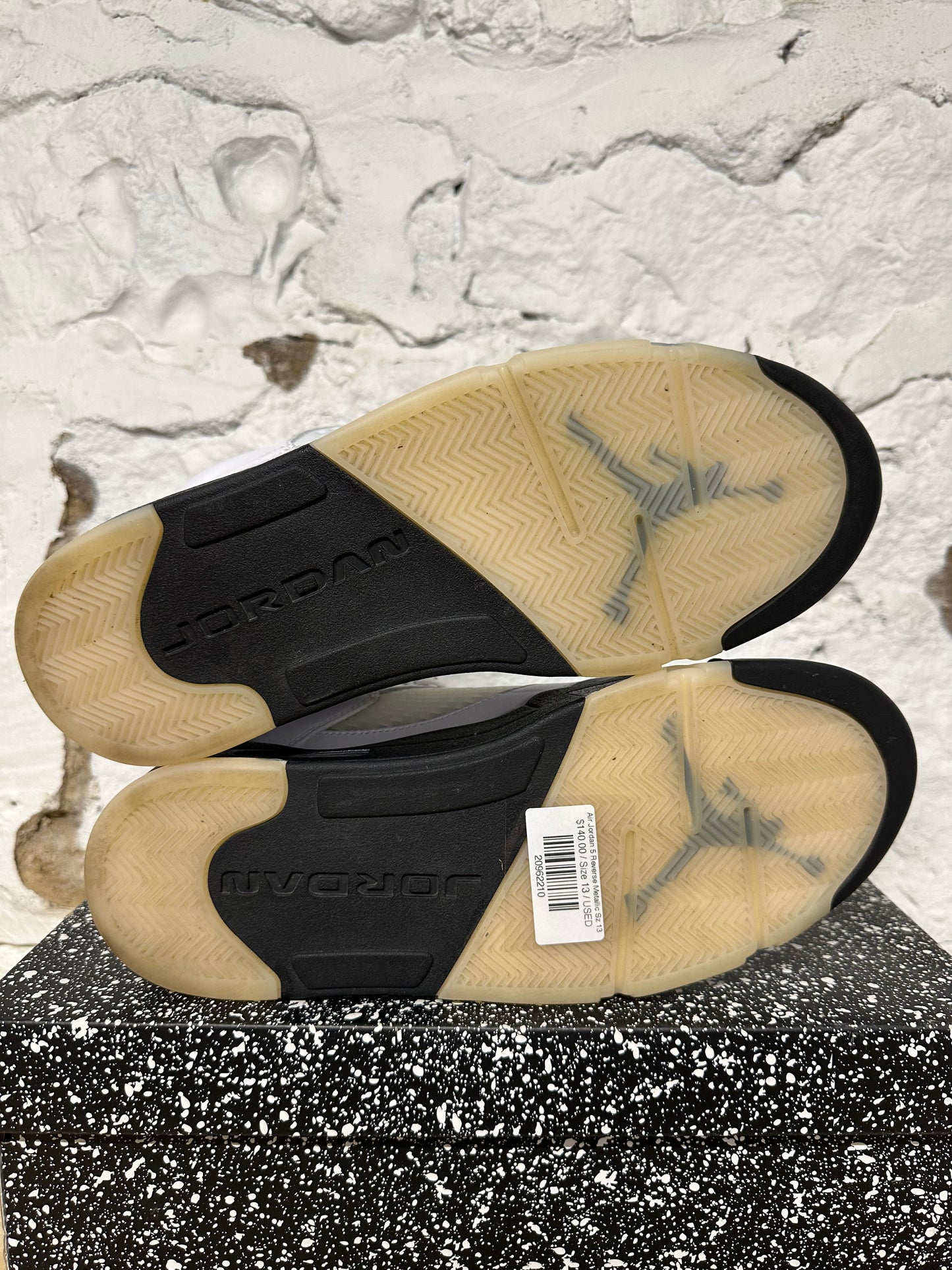 Air Jordan 5 Reverse Metallic Sz 13