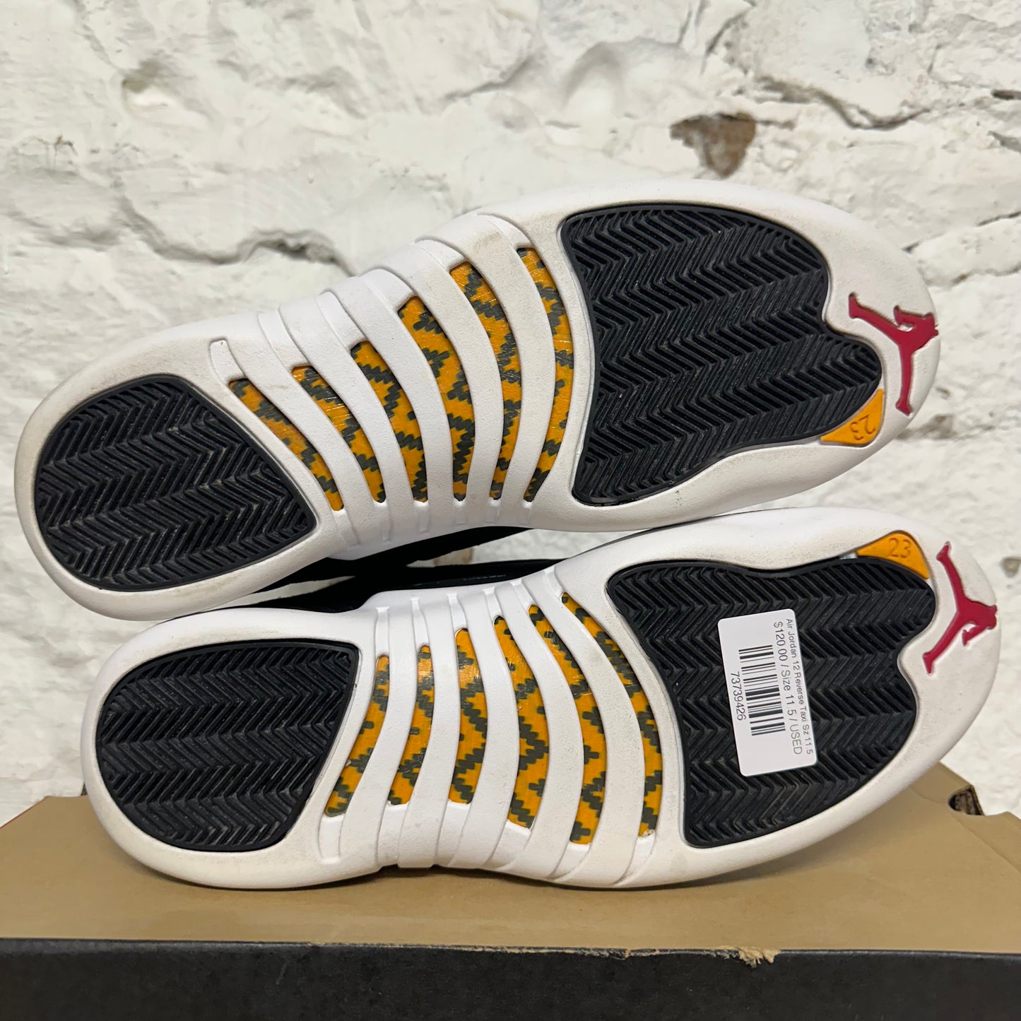 Air Jordan 12 Reverse Taxi Sz 11.5