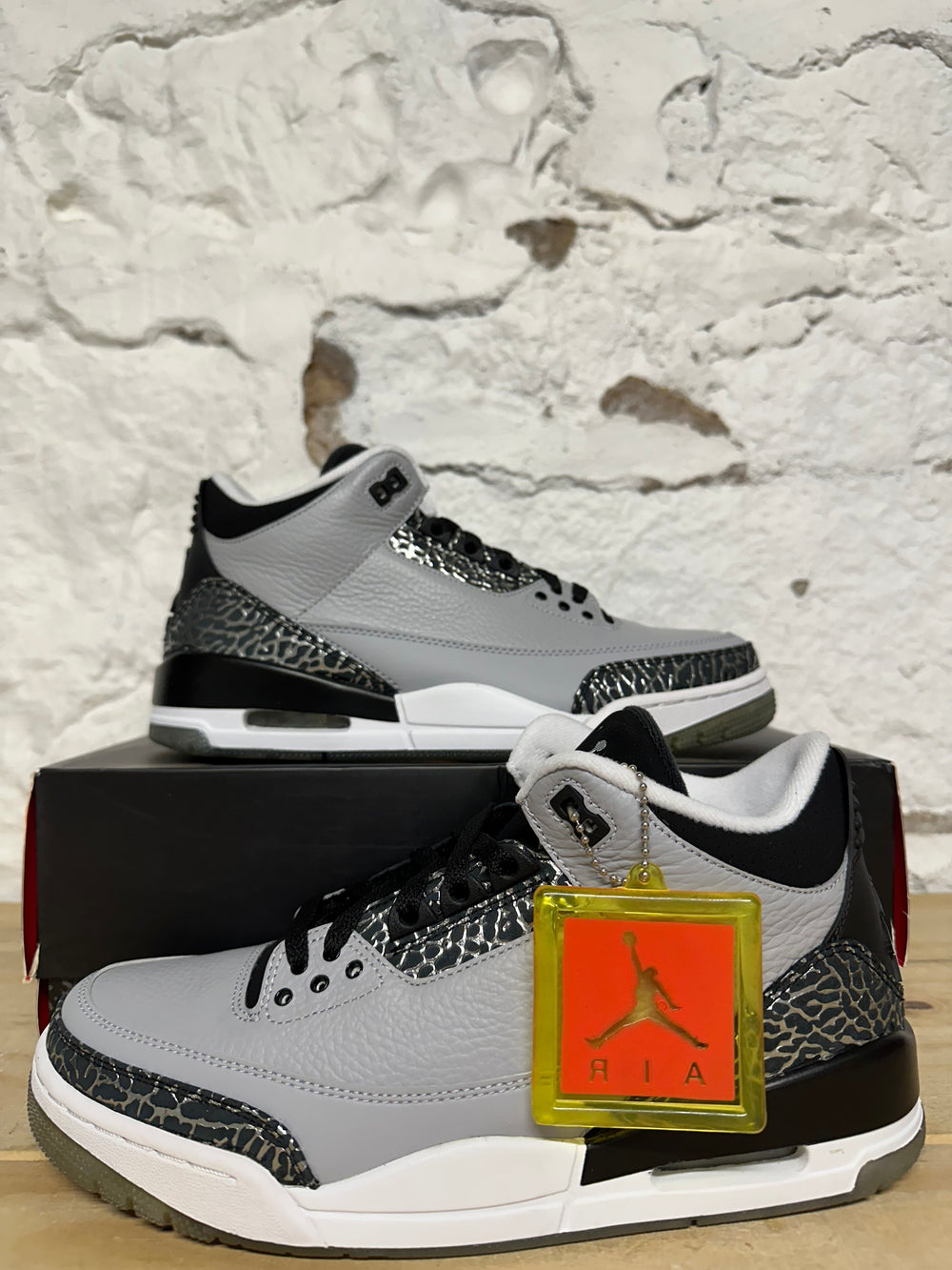 Air Jordan 3 Wolf Grey Sz 9 DS