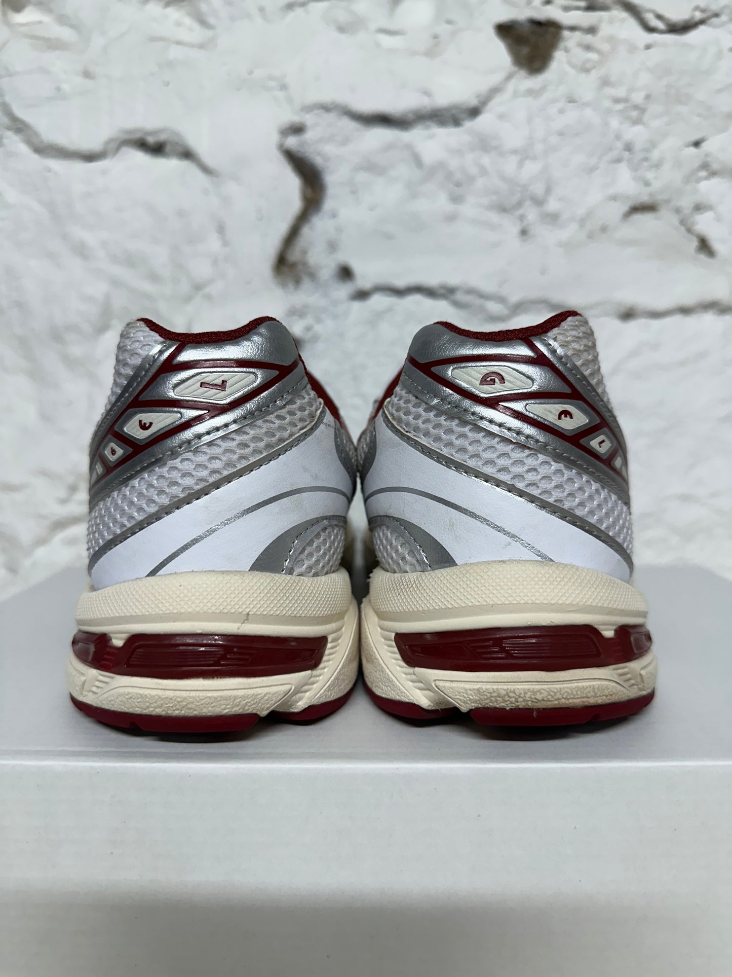 Asics Gel-1130 Maroon White Sz 9 (10.5W)