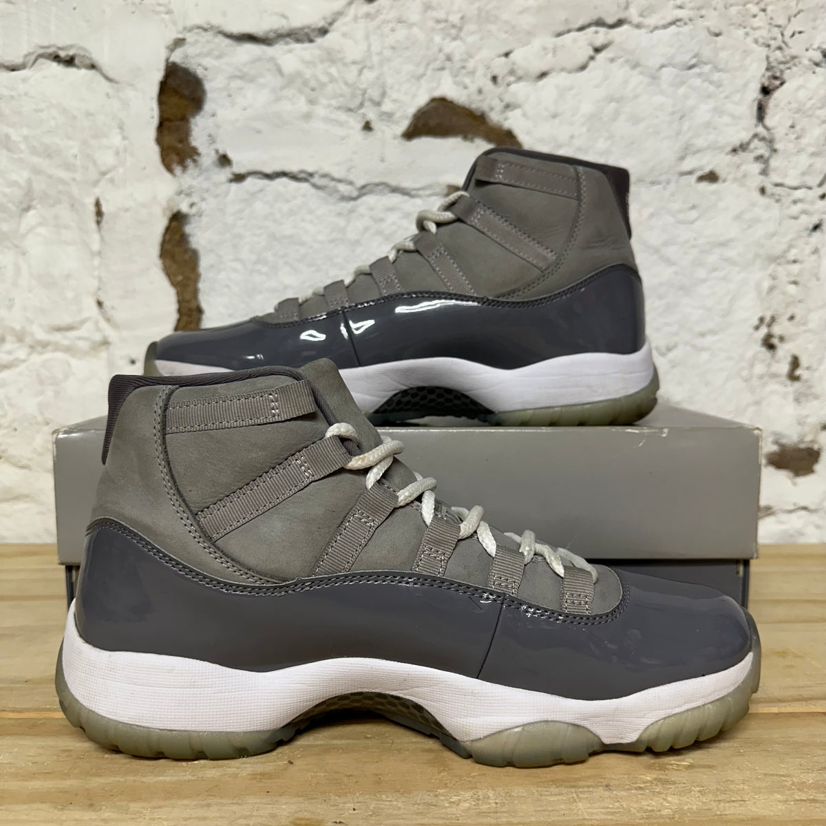 Air Jordan 11 High Cool Grey (2021) Sz 9