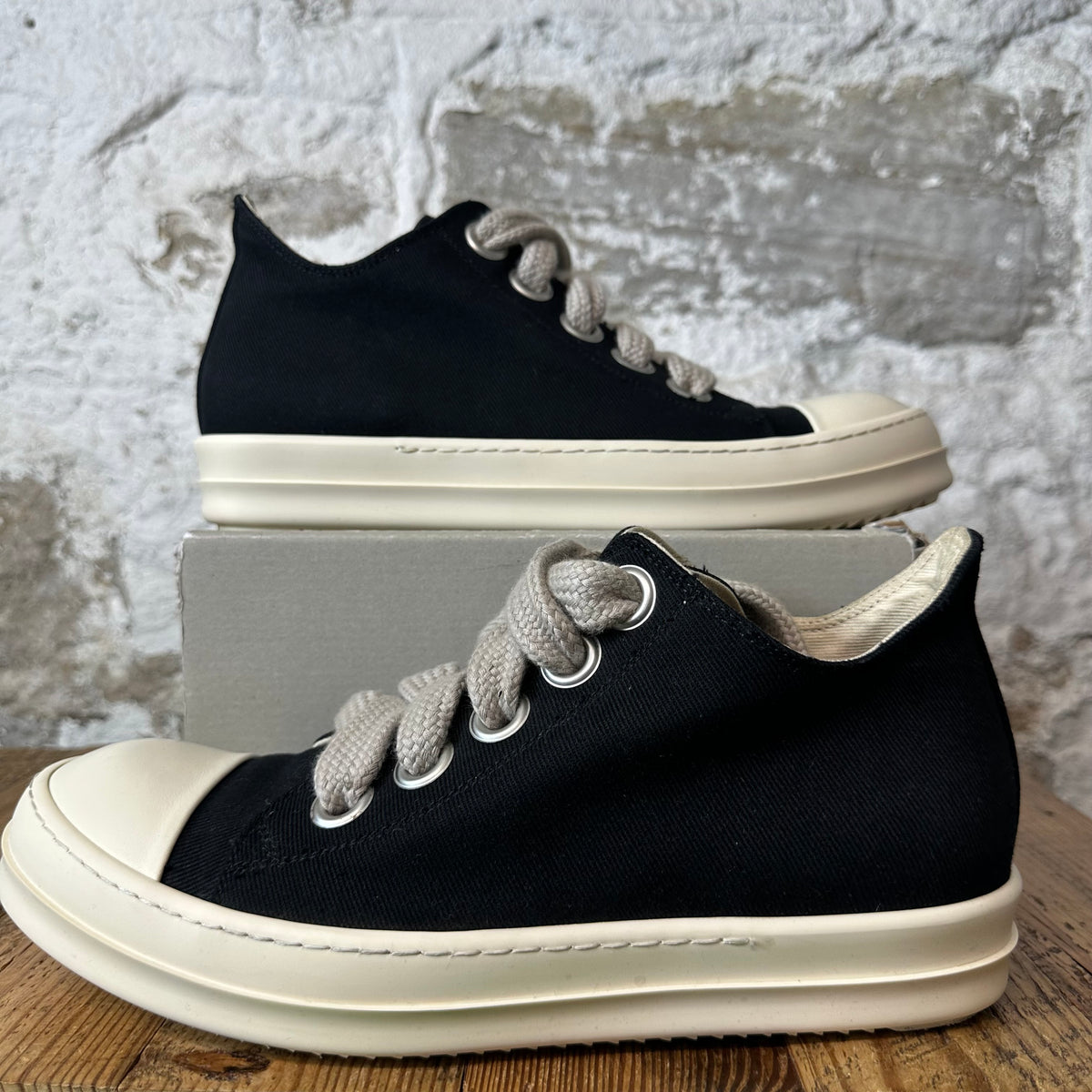Rick Owens Jumbo Lace Black Milk Sneaker Sz 11 (44)