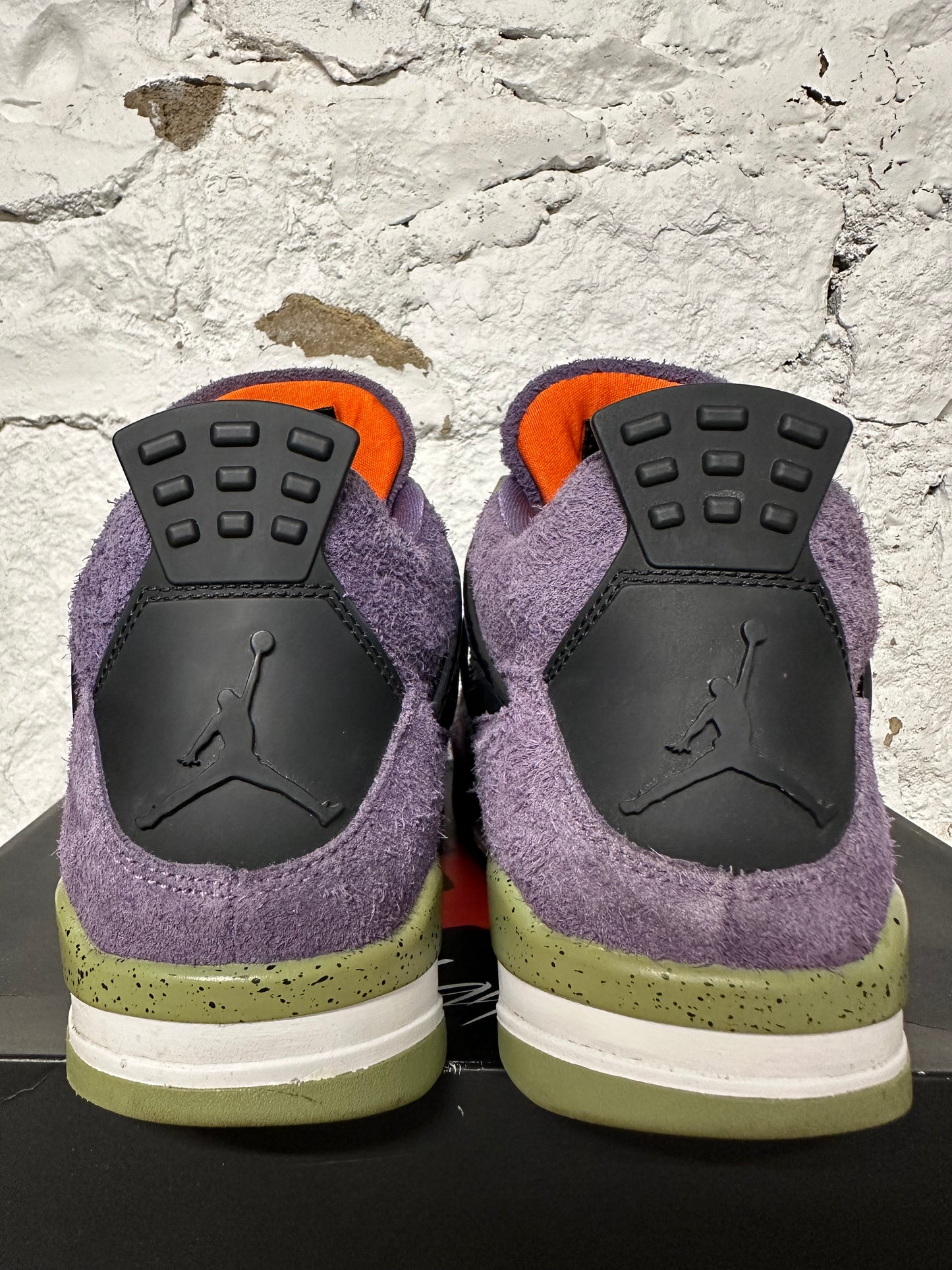 Air Jordan 4 Canyon Purple Sz 9 (10.5W)