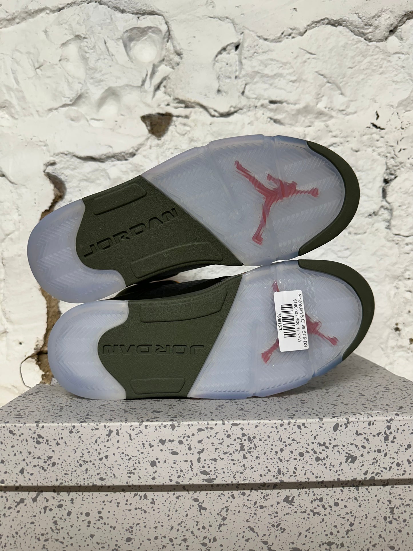 Air Jordan 5 Olive Sz 9 DS
