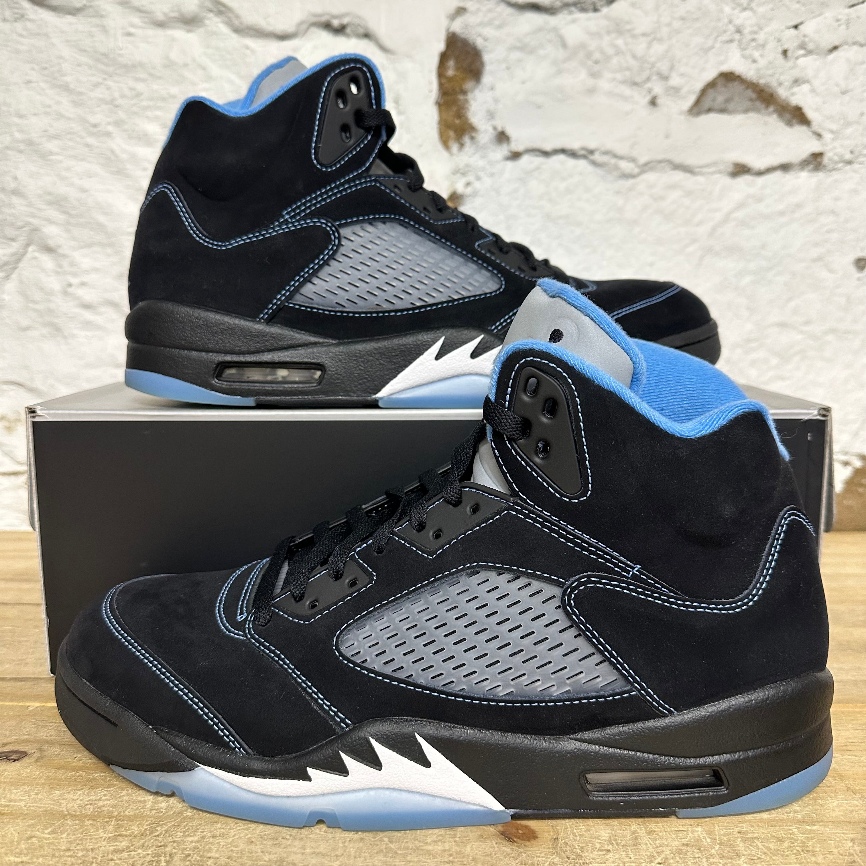 Air Jordan 5 Black University Blue Sz 12
